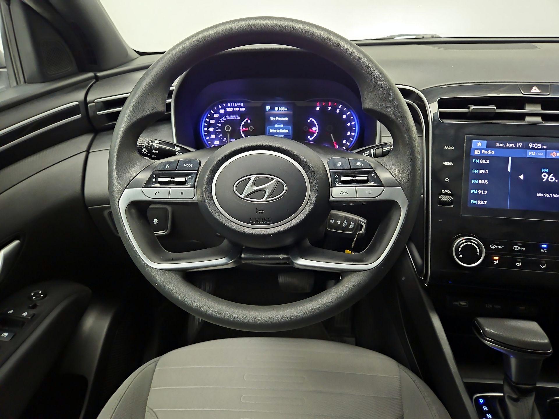 Thumbnail: 2022 Hyundai Santa Cruz - 10