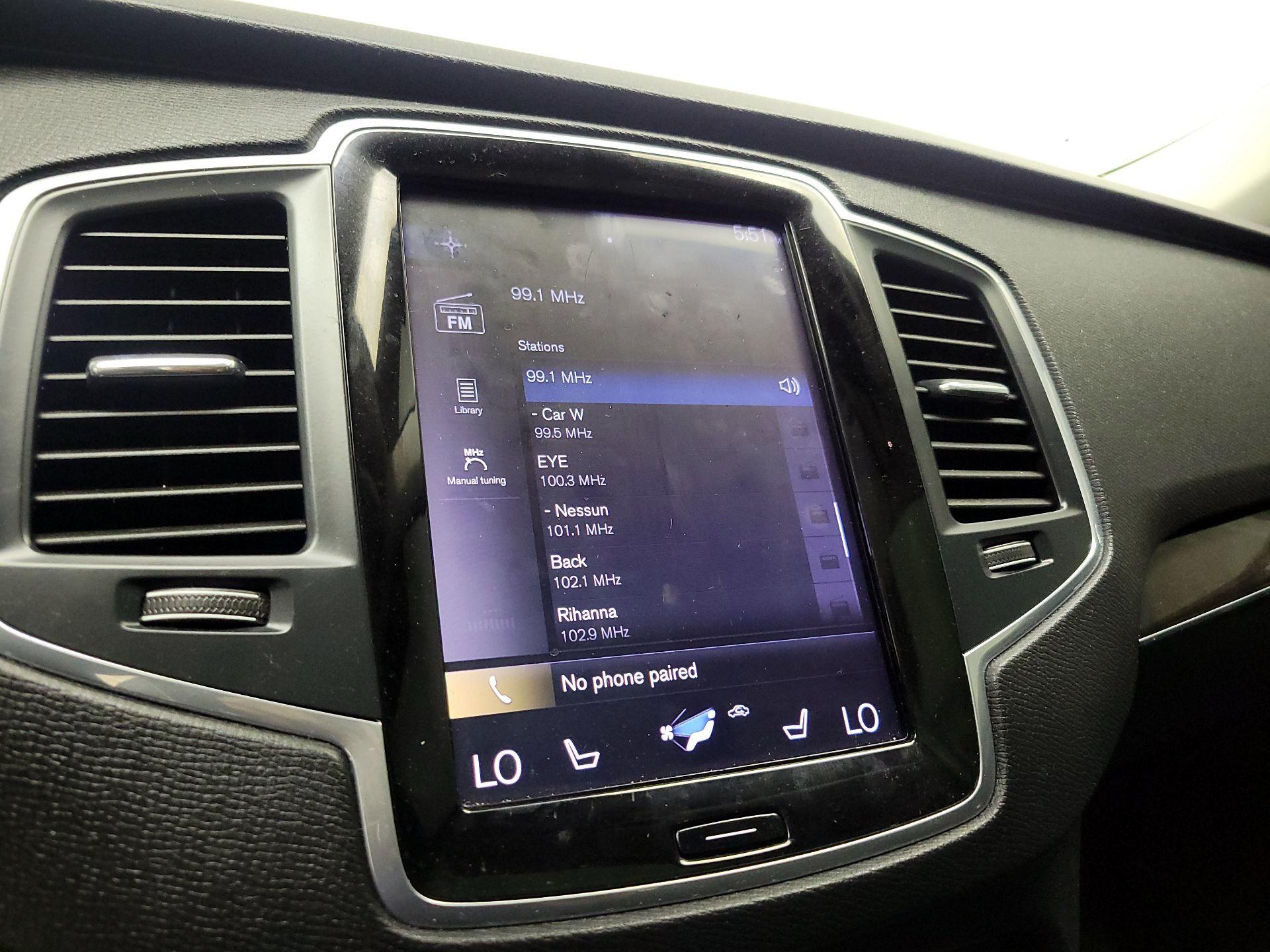 Thumbnail: 2019 Volvo XC90 - 16