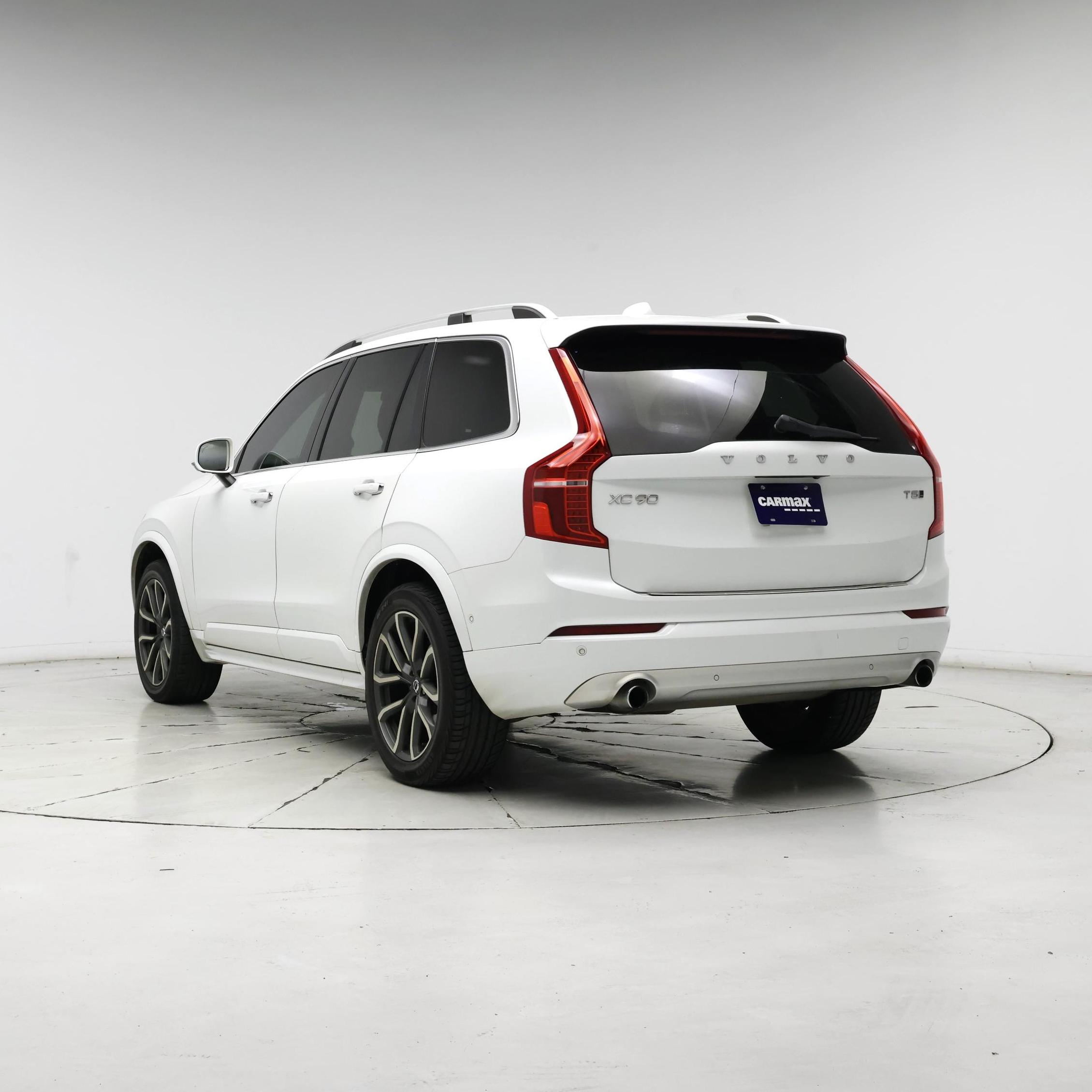 Thumbnail: 2019 Volvo XC90 - 2