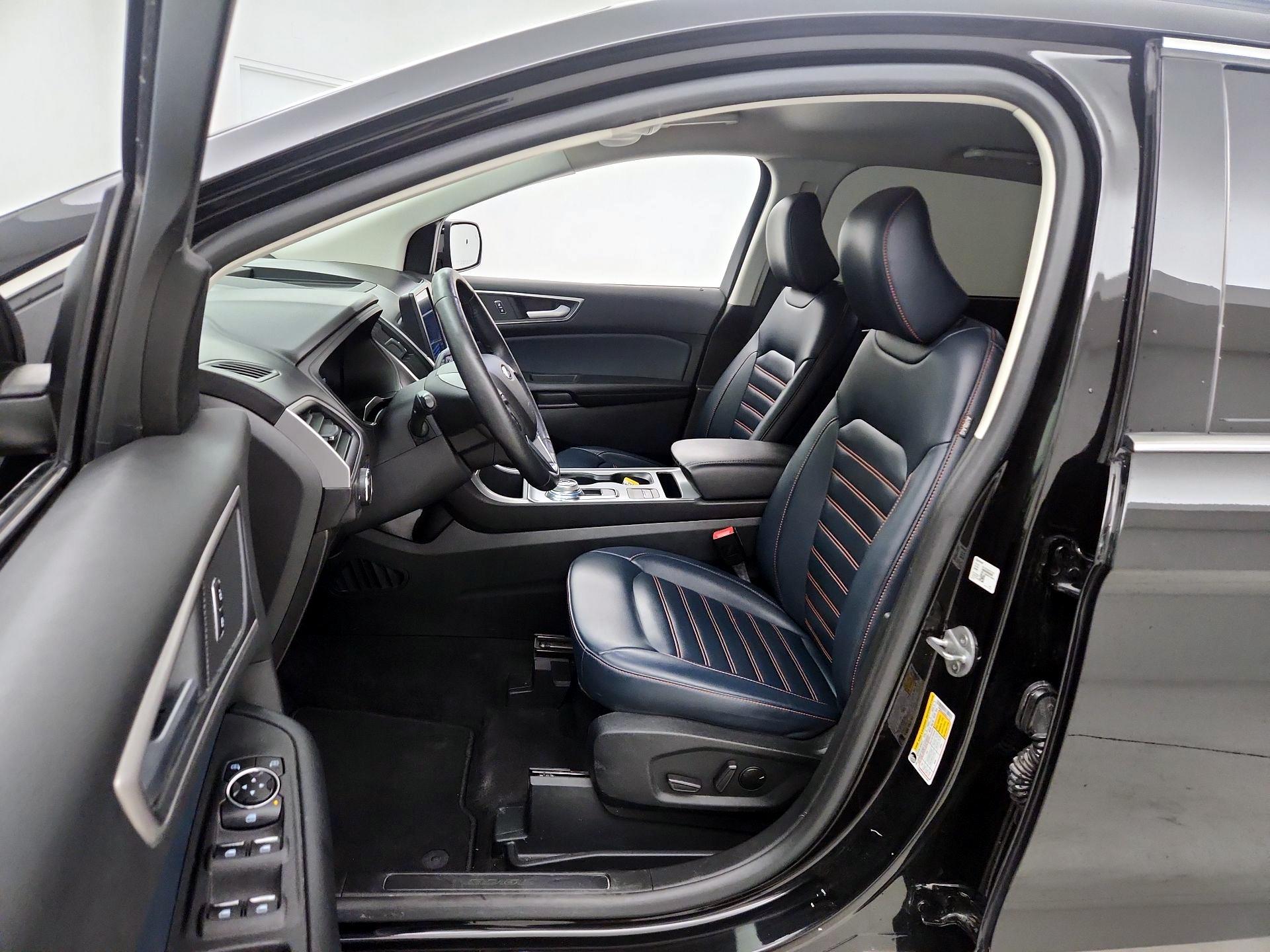 Thumbnail: 2022 Ford Edge - 11