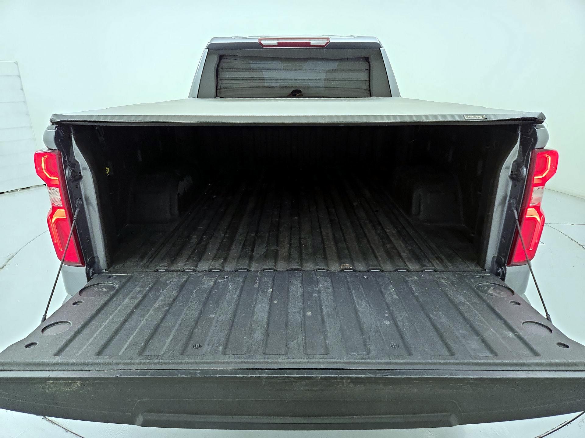 Thumbnail: 2021 Chevrolet Silverado 1500 - 20