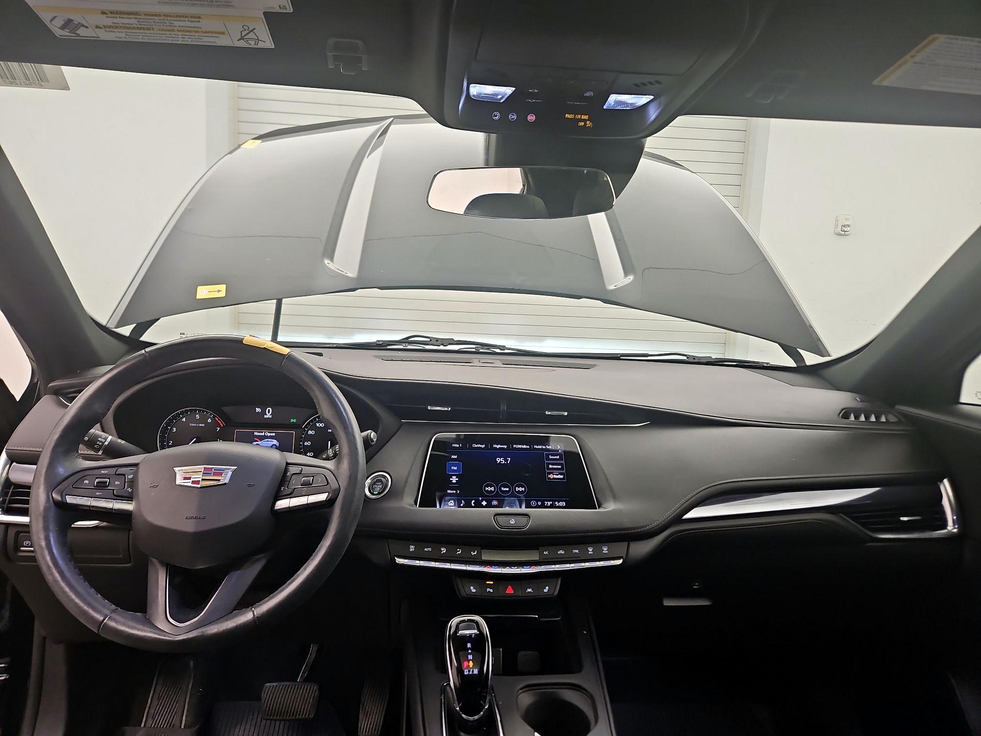 Thumbnail: 2023 Cadillac XT4 - 9