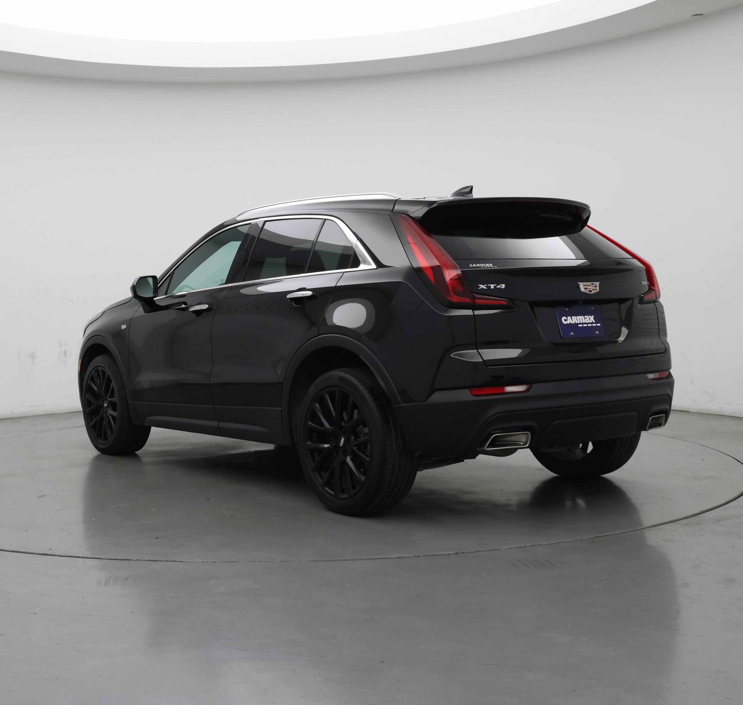 Thumbnail: 2023 Cadillac XT4 - 2