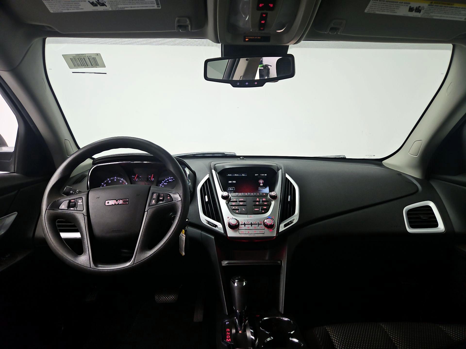 Thumbnail: 2017 GMC Terrain - 9