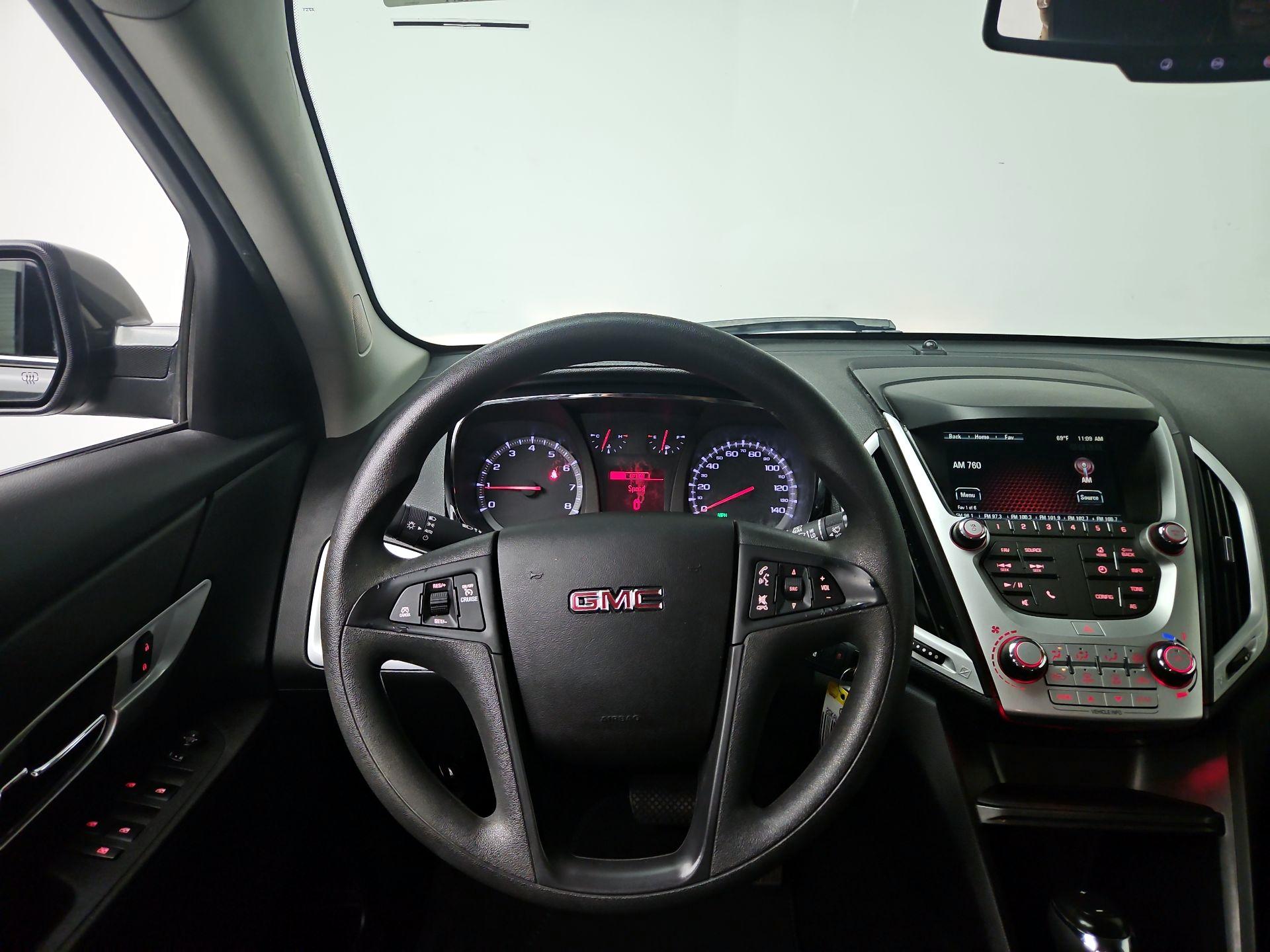 Thumbnail: 2017 GMC Terrain - 10