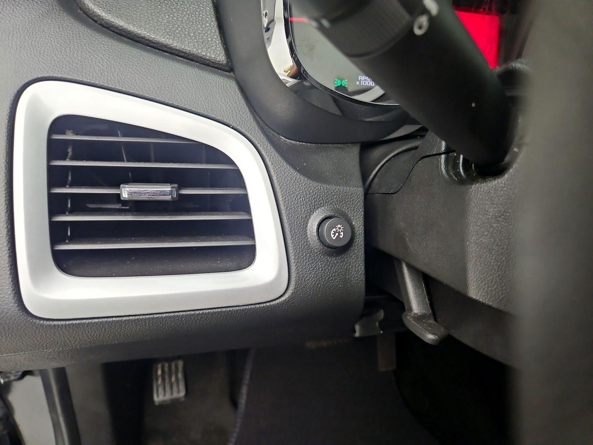 Thumbnail: 2017 GMC Terrain - 13