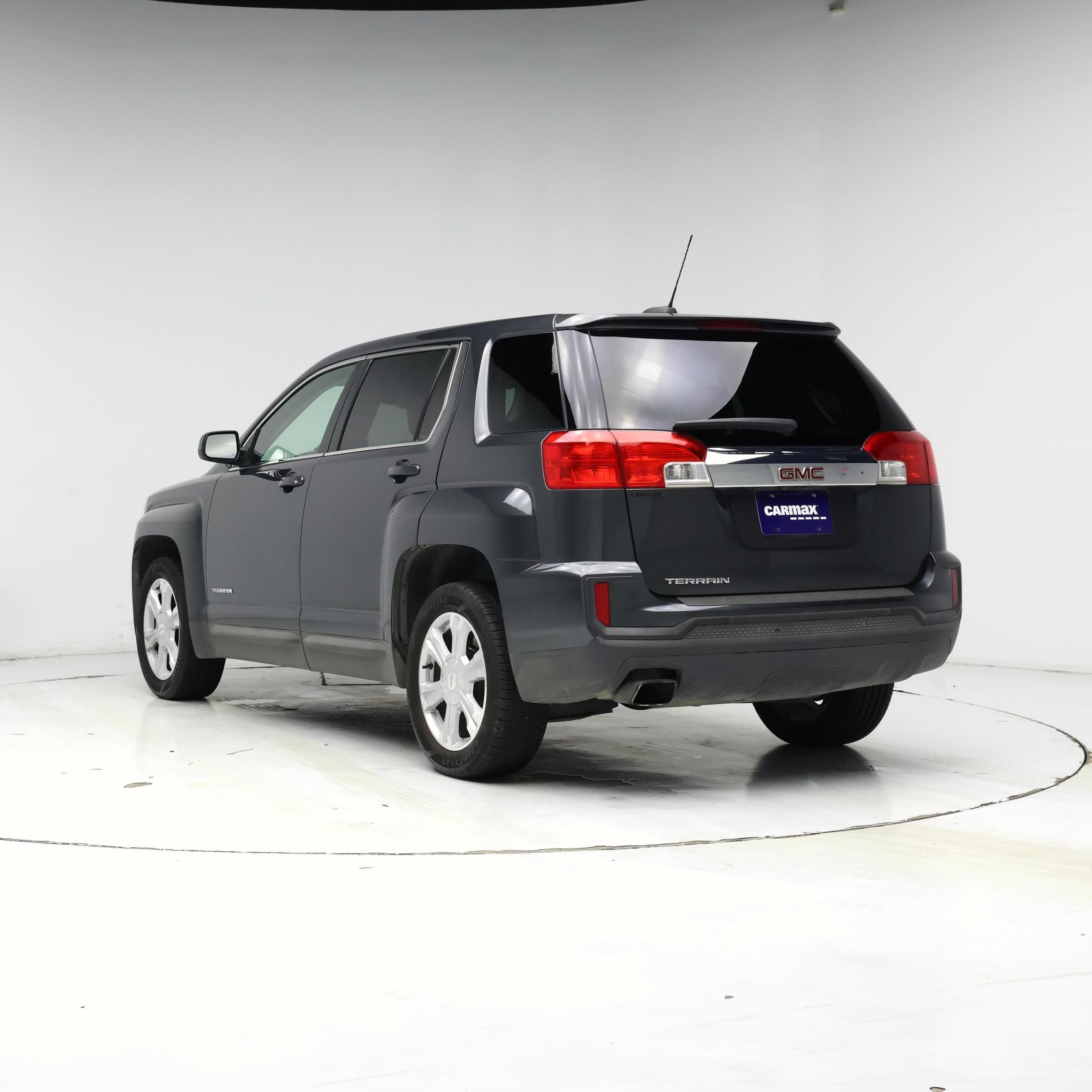 Thumbnail: 2017 GMC Terrain - 2