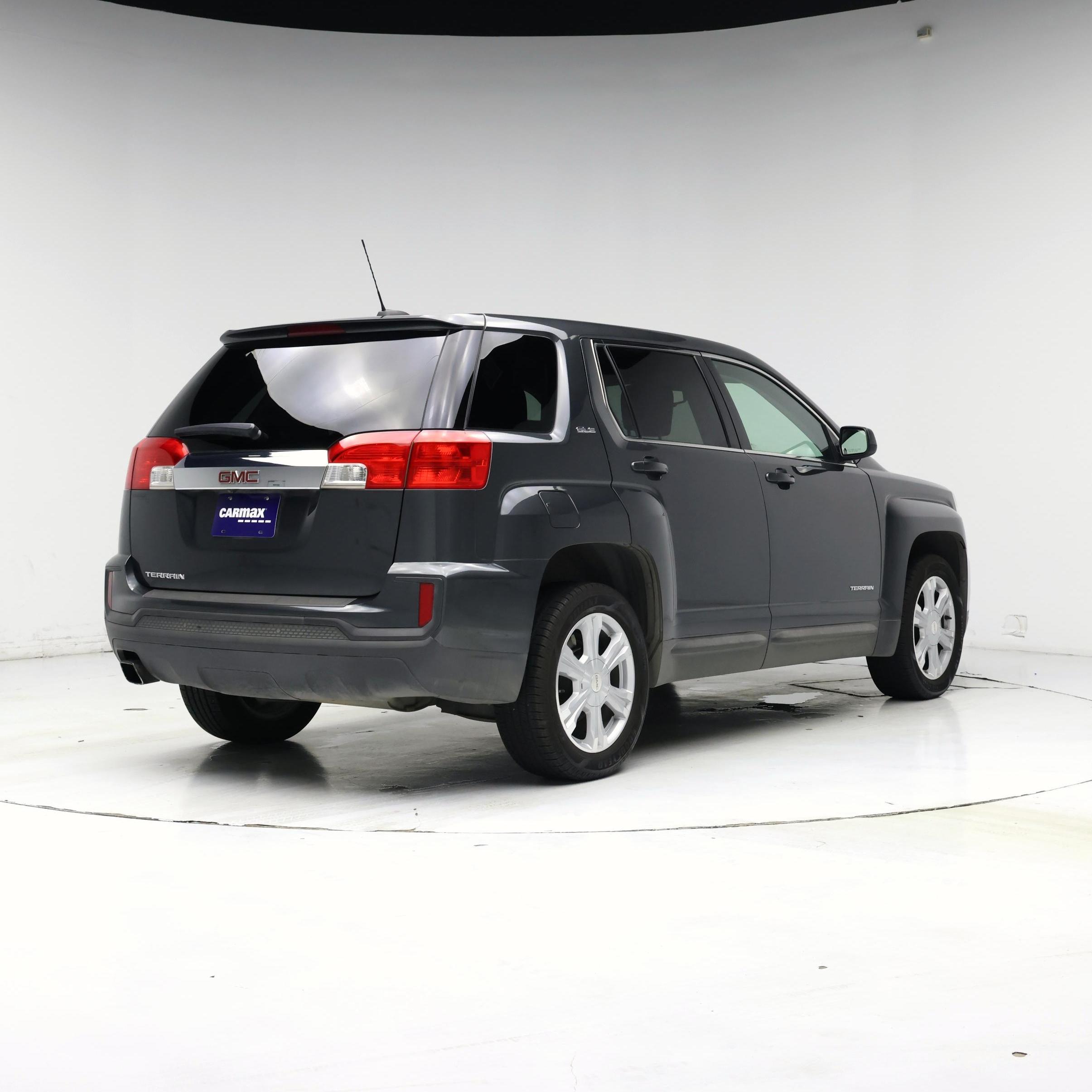 Thumbnail: 2017 GMC Terrain - 8