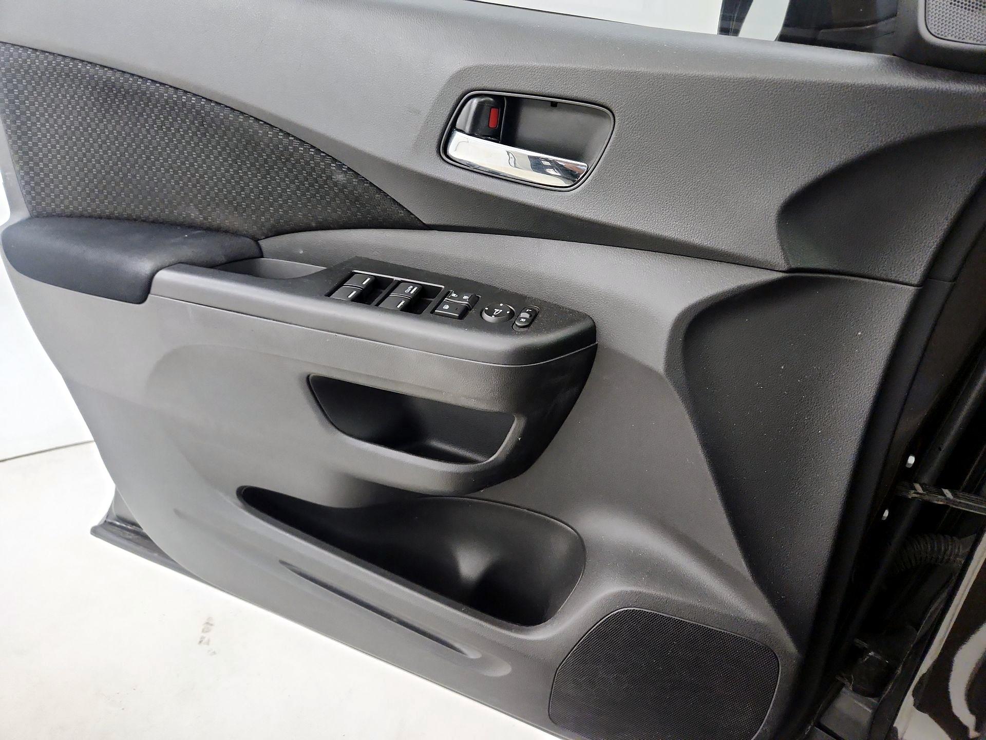 Thumbnail: 2015 Honda CR-V - 12