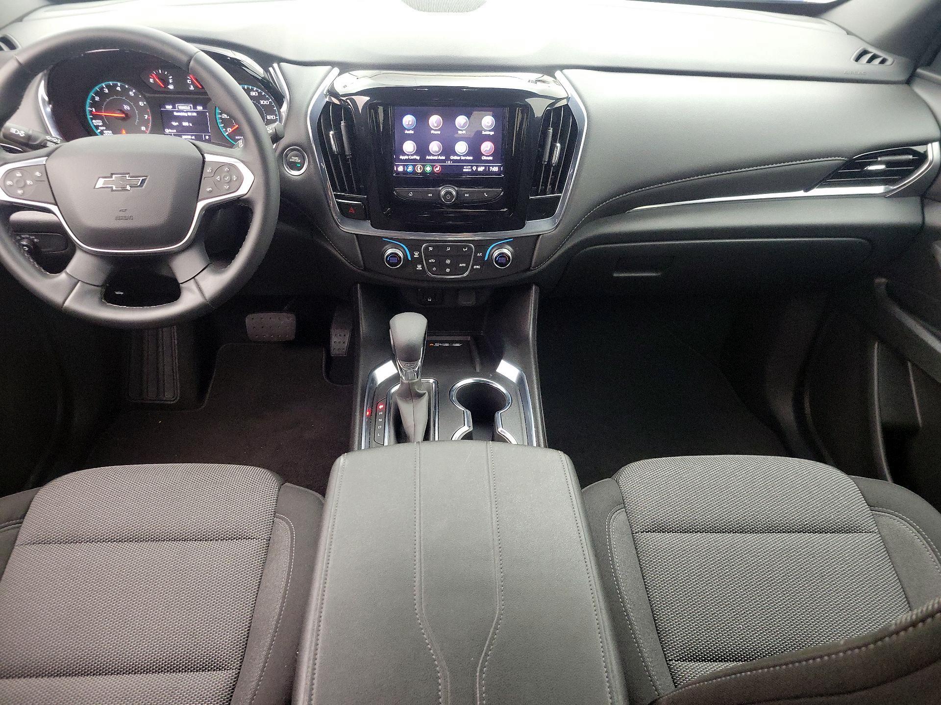 Thumbnail: 2023 Chevrolet Traverse - 9