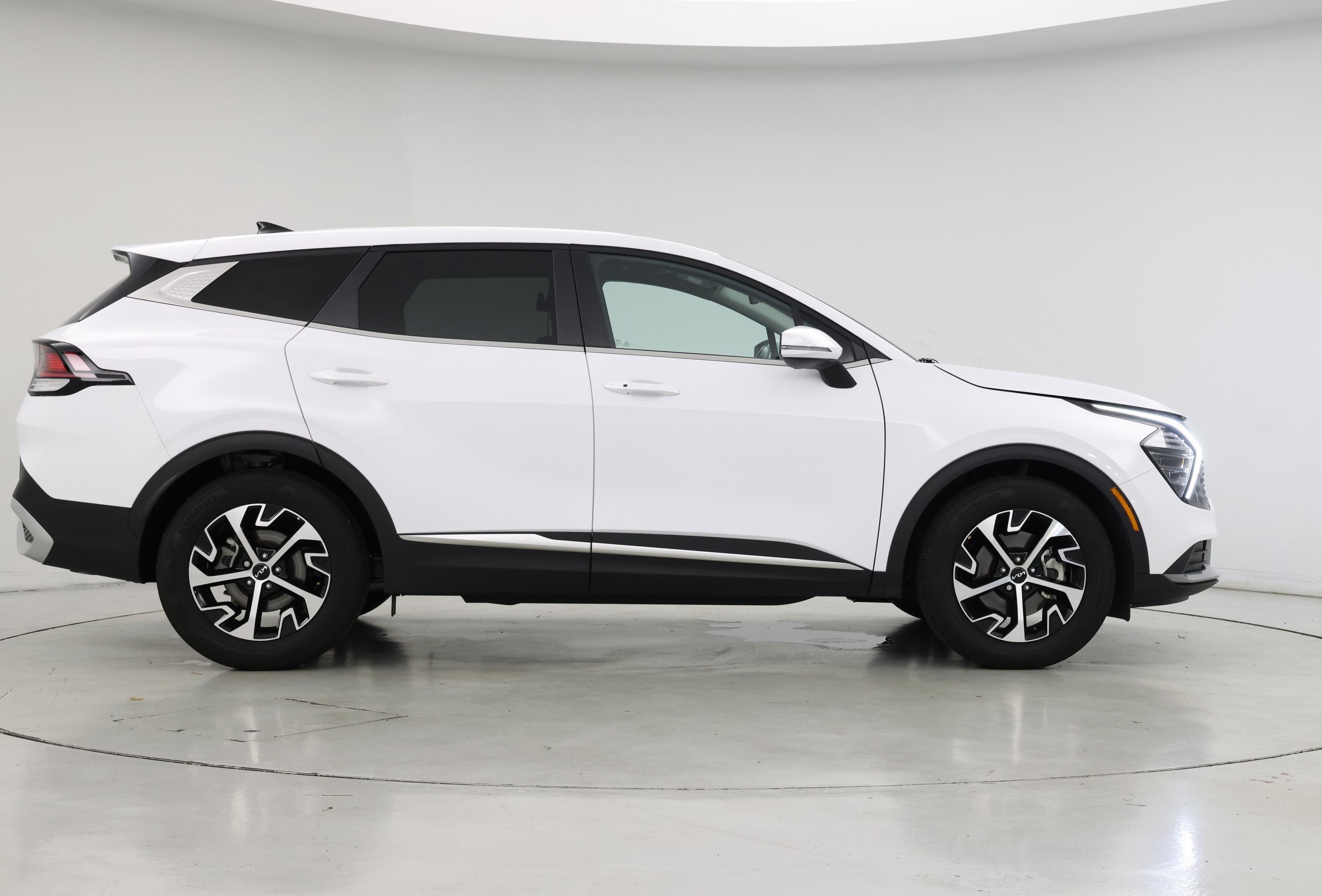 Thumbnail: 2025 Kia Sportage - 7
