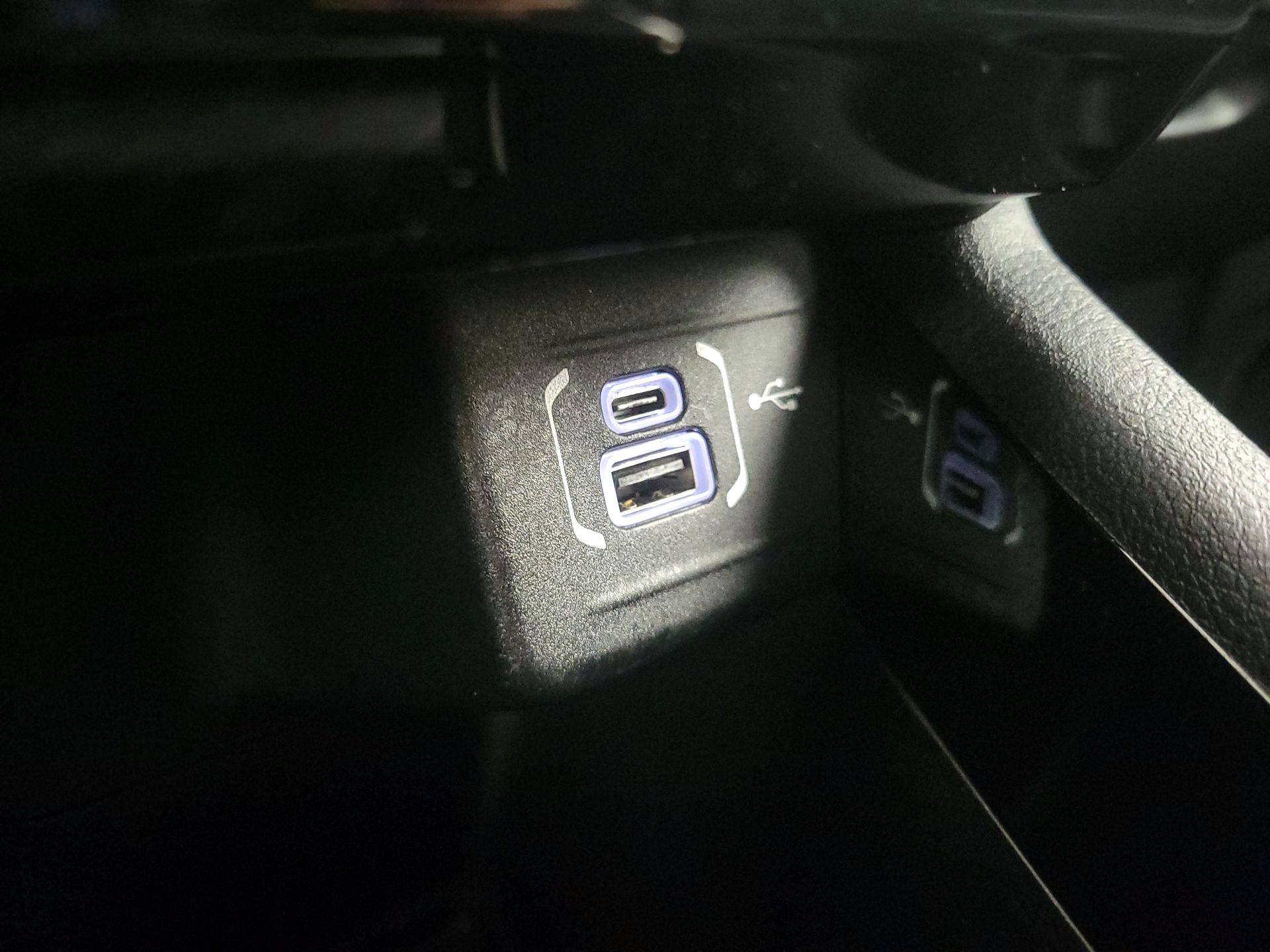 Thumbnail: 2023 Jeep Compass - 19
