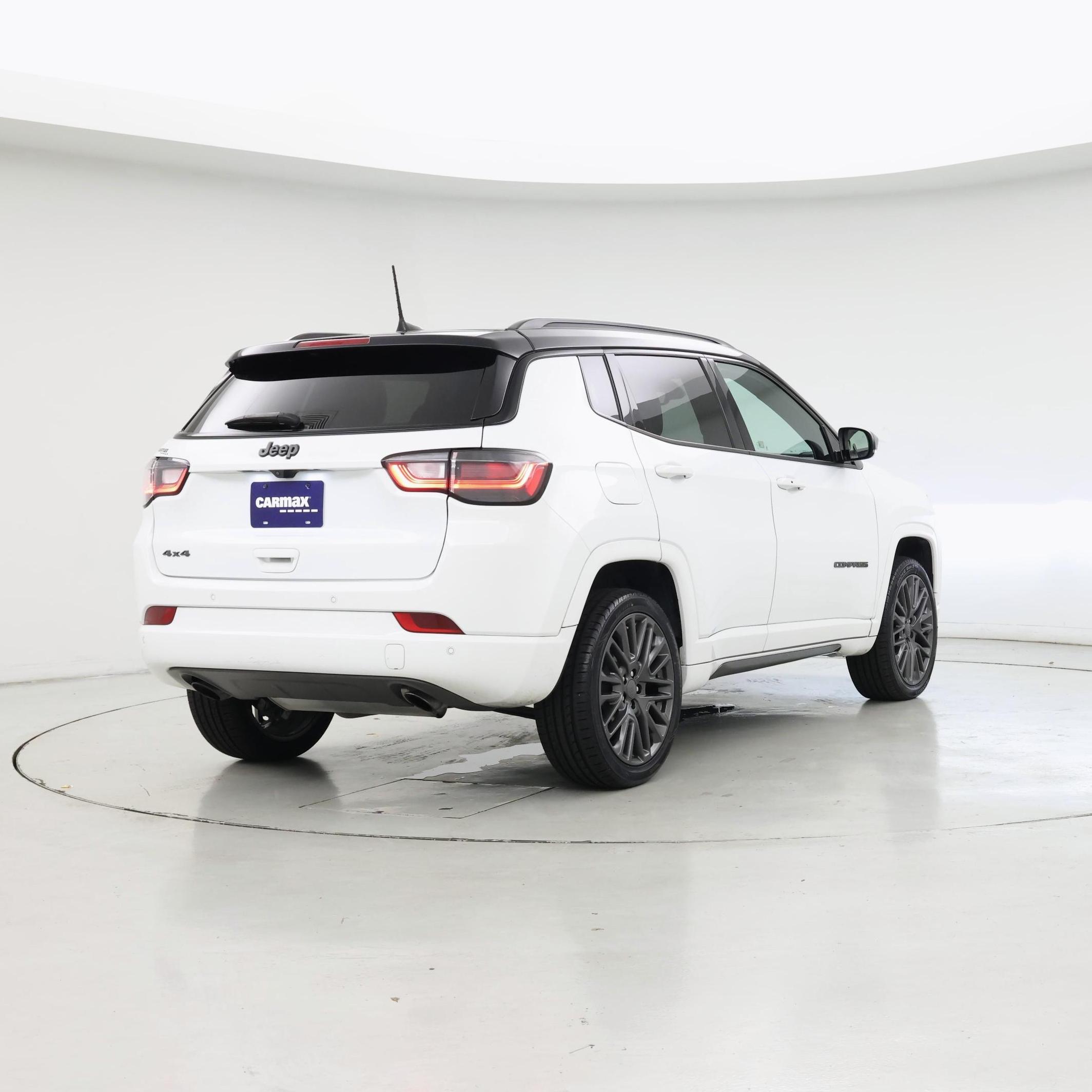 Thumbnail: 2023 Jeep Compass - 8
