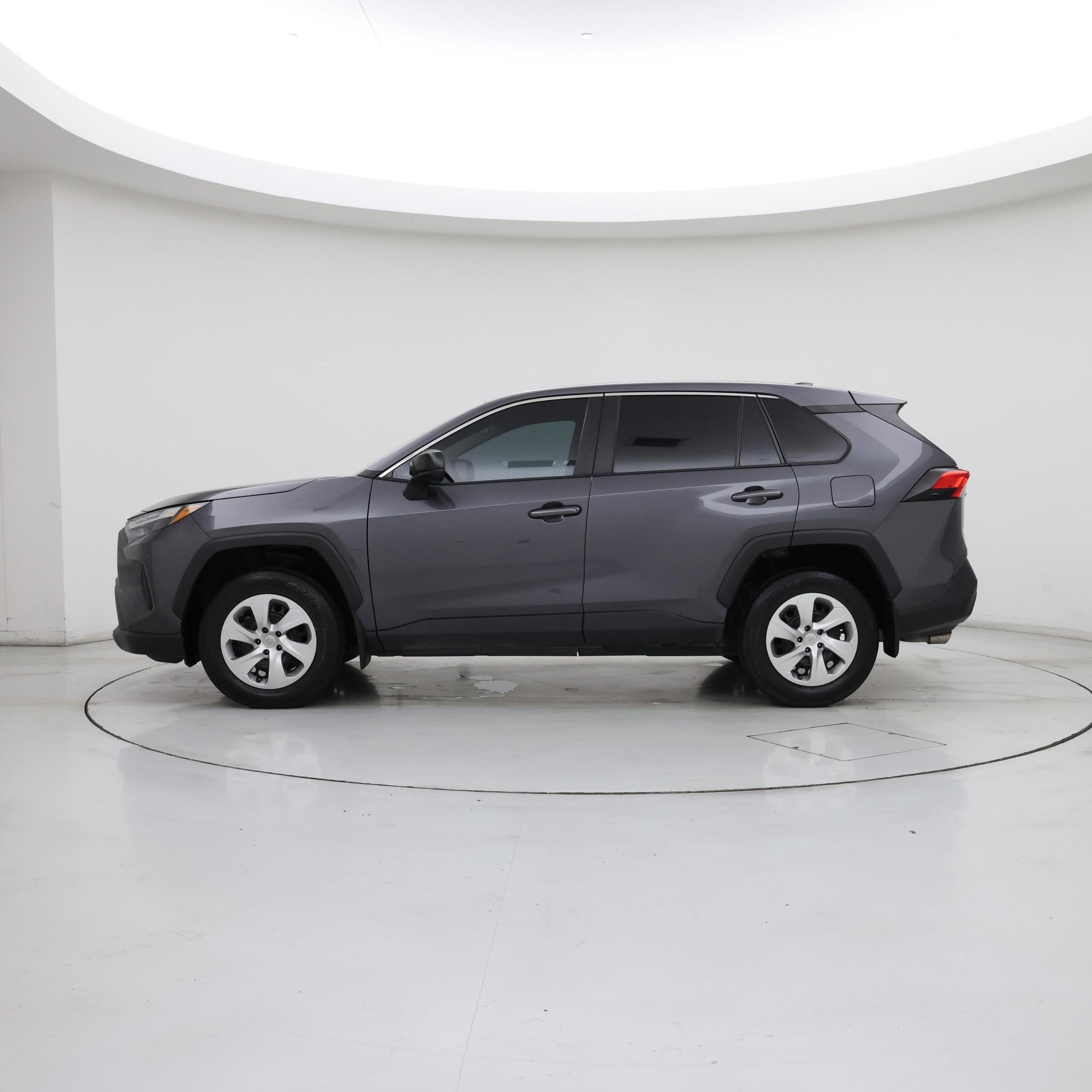 Thumbnail: 2023 Toyota RAV4 - 3