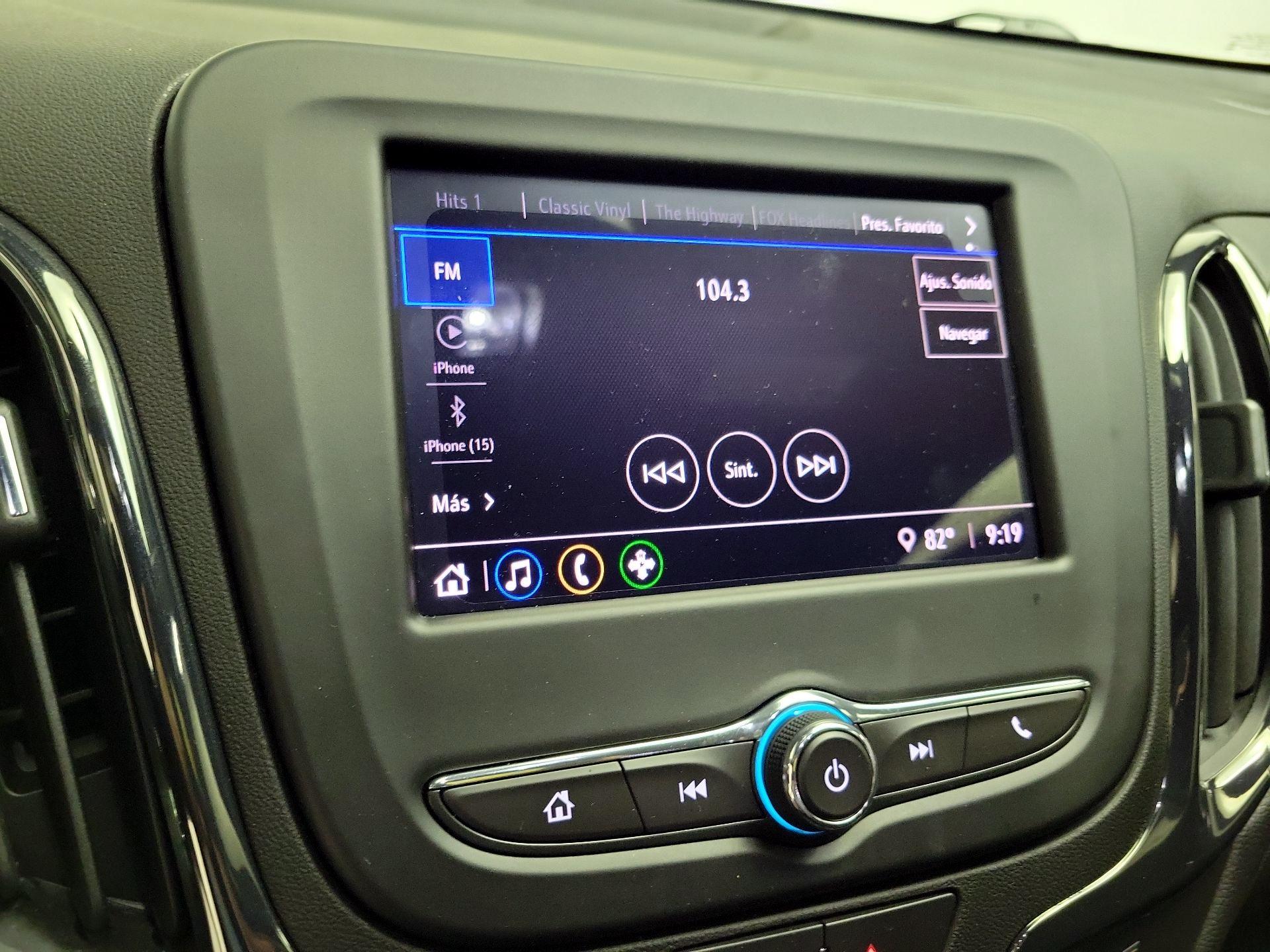 Thumbnail: 2024 Chevrolet Equinox - 16