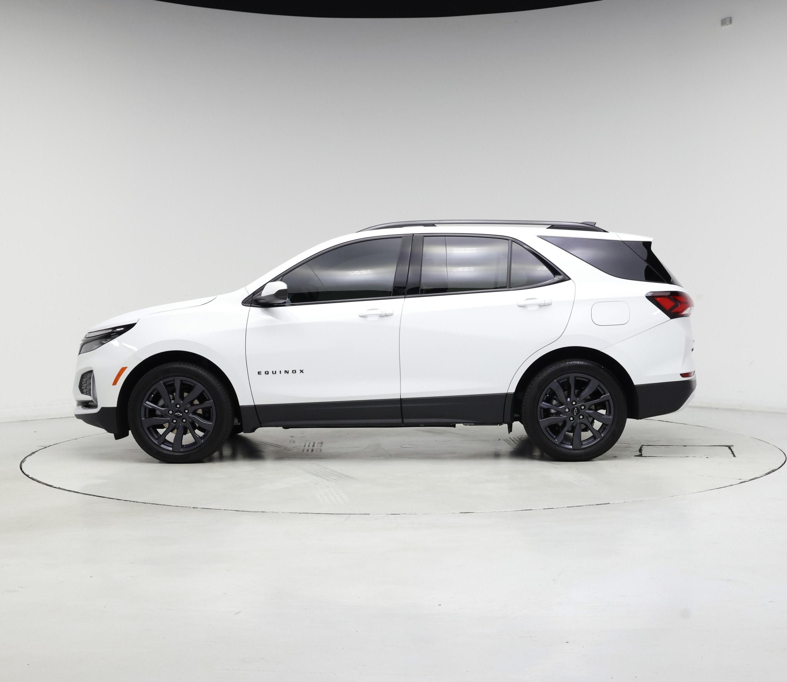 Thumbnail: 2024 Chevrolet Equinox - 3