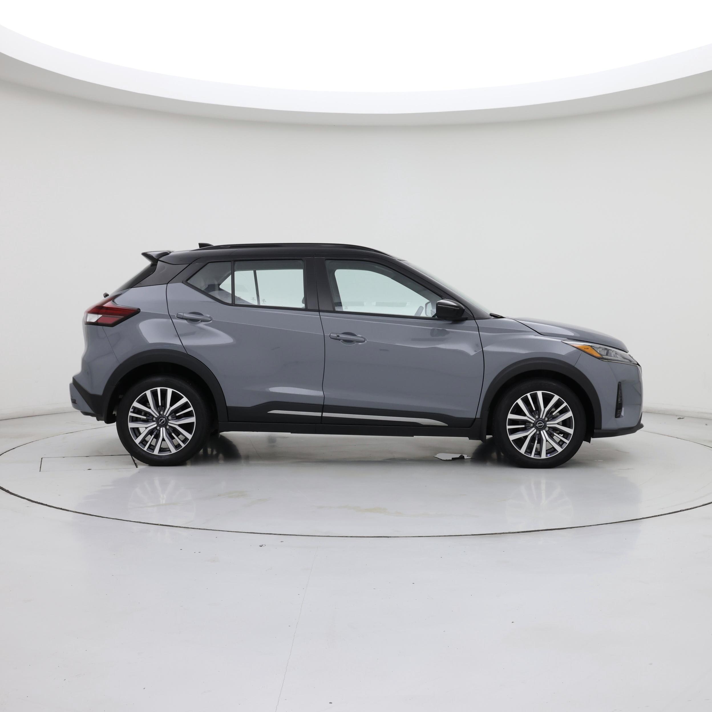 Thumbnail: 2024 Nissan Kicks - 7