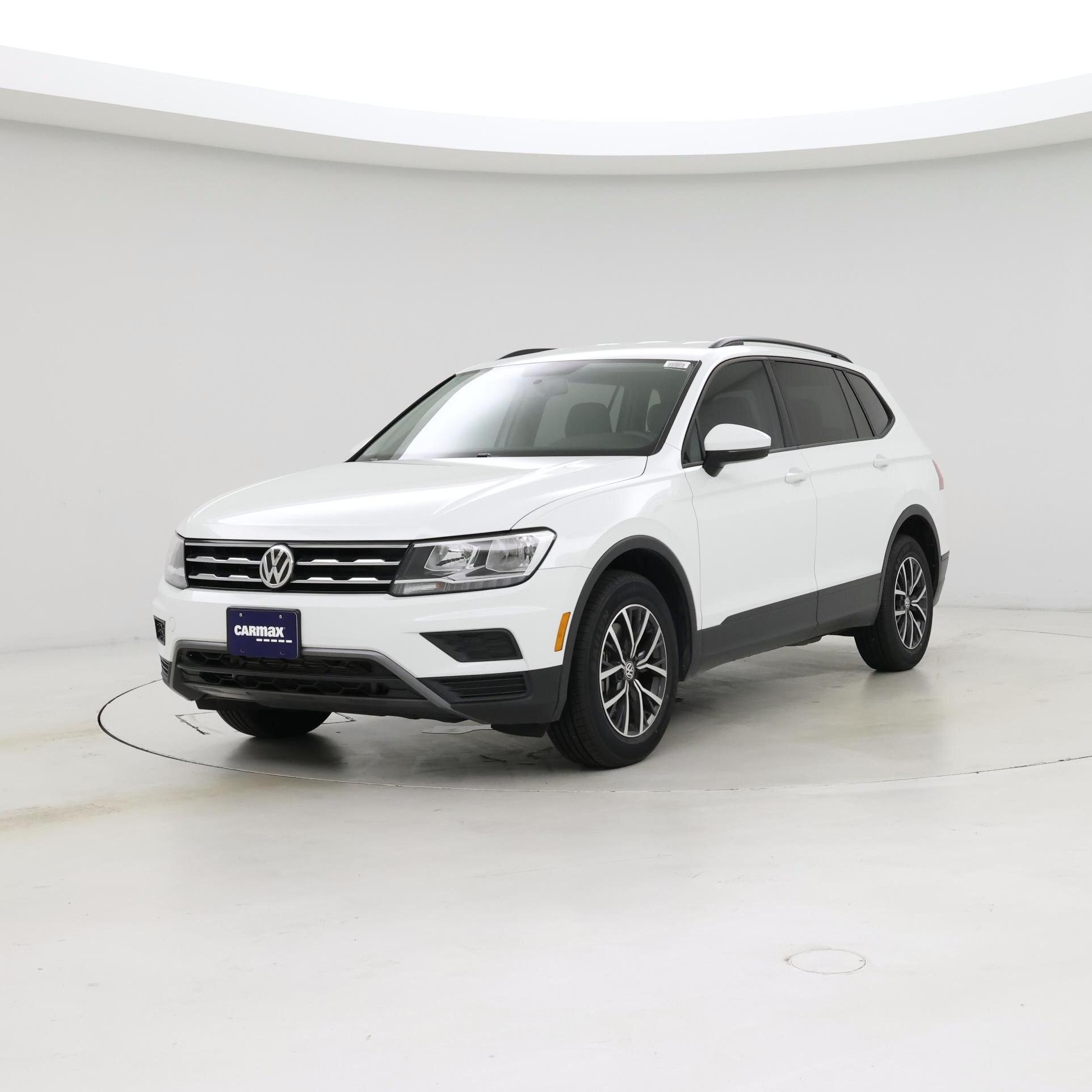 Thumbnail: 2021 Volkswagen Tiguan - 4