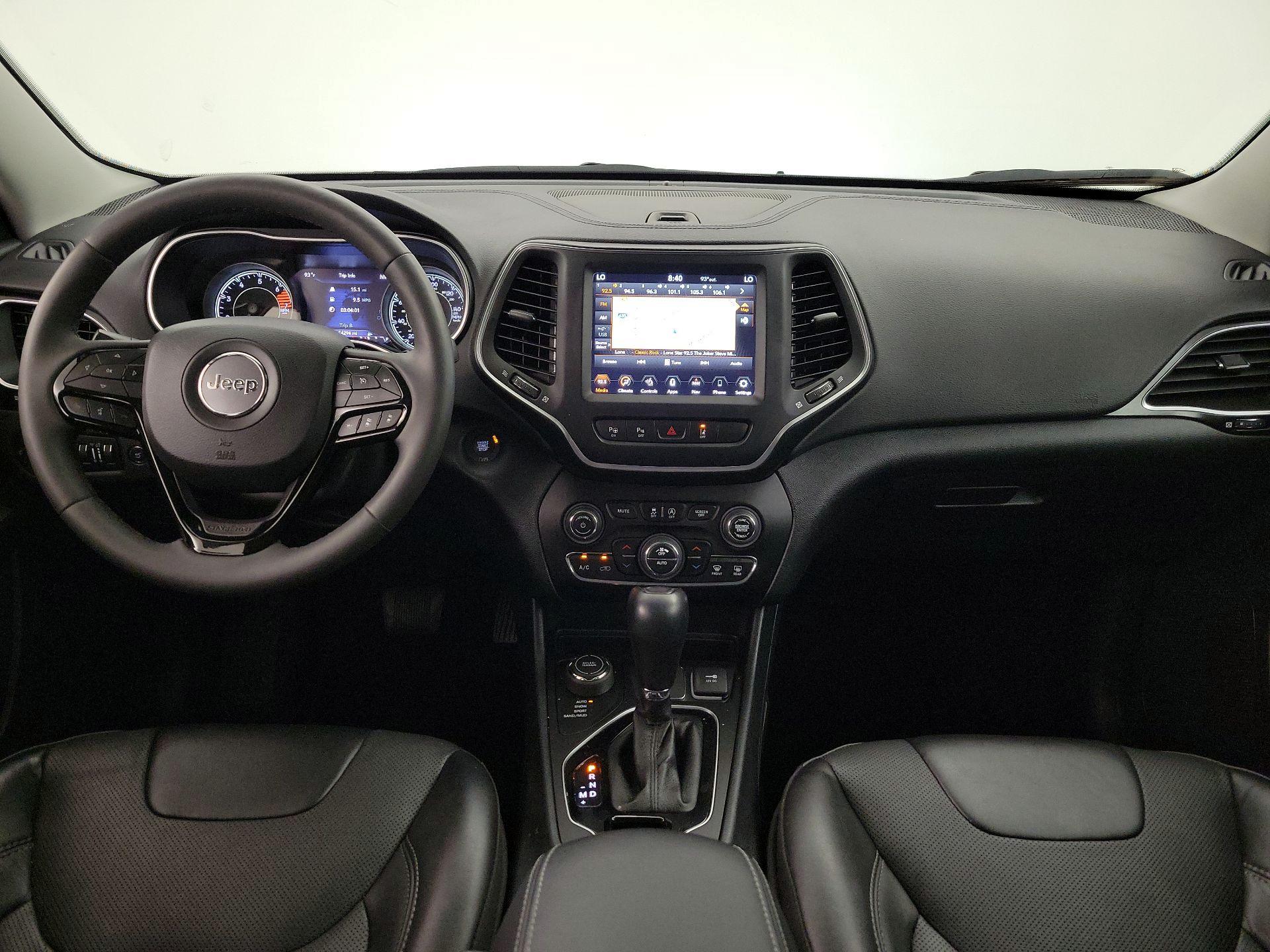 Thumbnail: 2023 Jeep Cherokee - 9