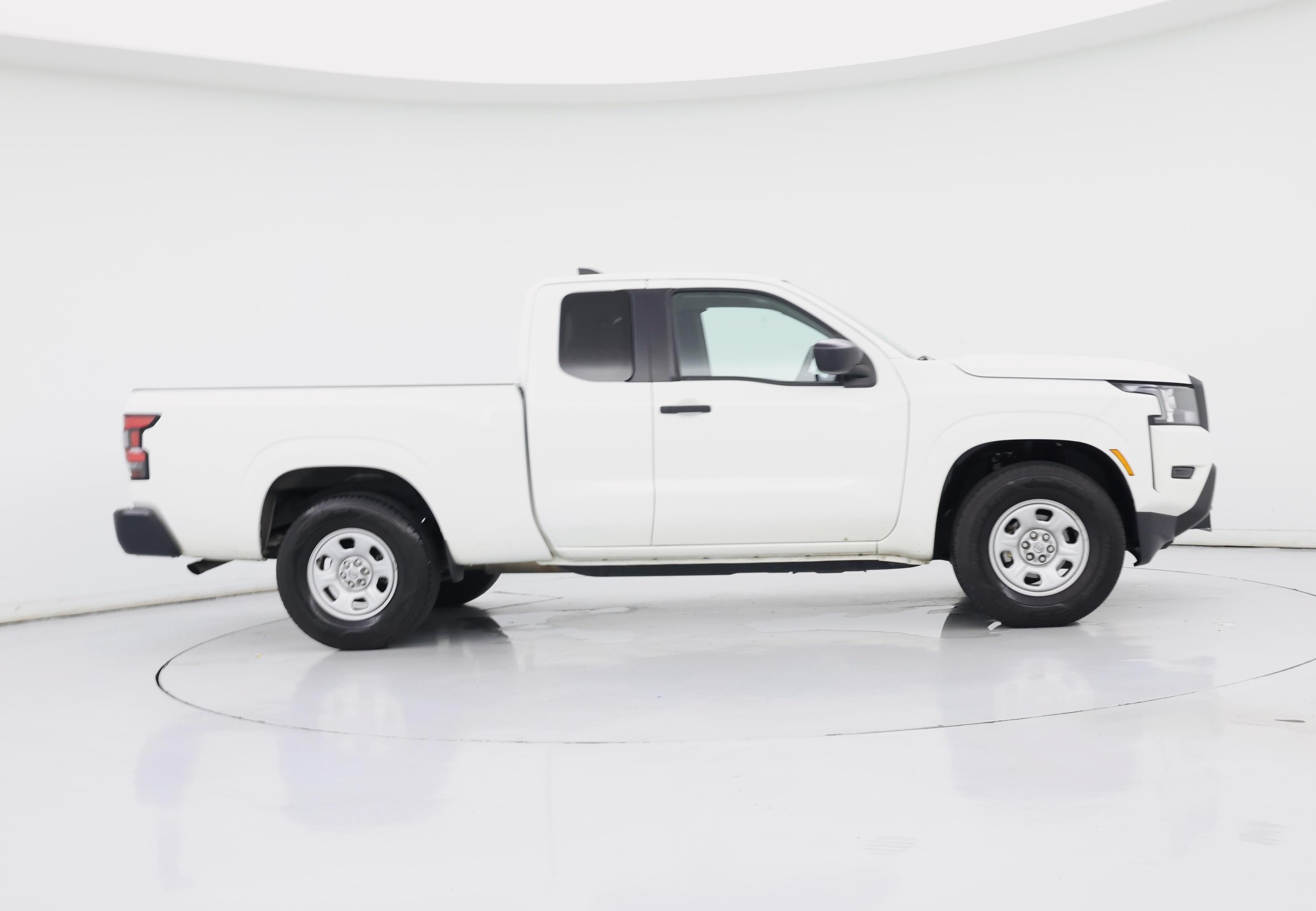 Thumbnail: 2023 Nissan Frontier - 7