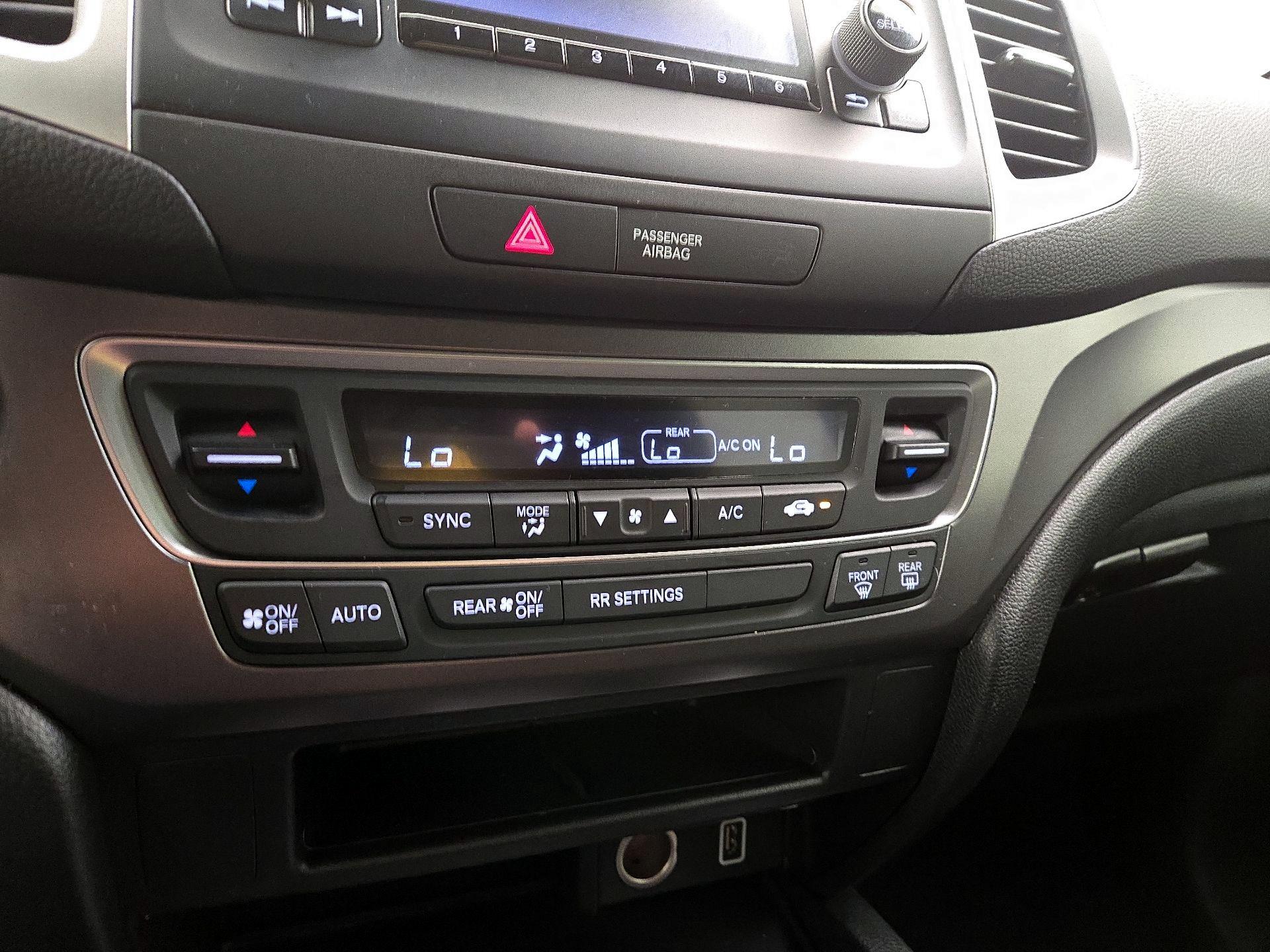 Thumbnail: 2019 Honda Passport - 16