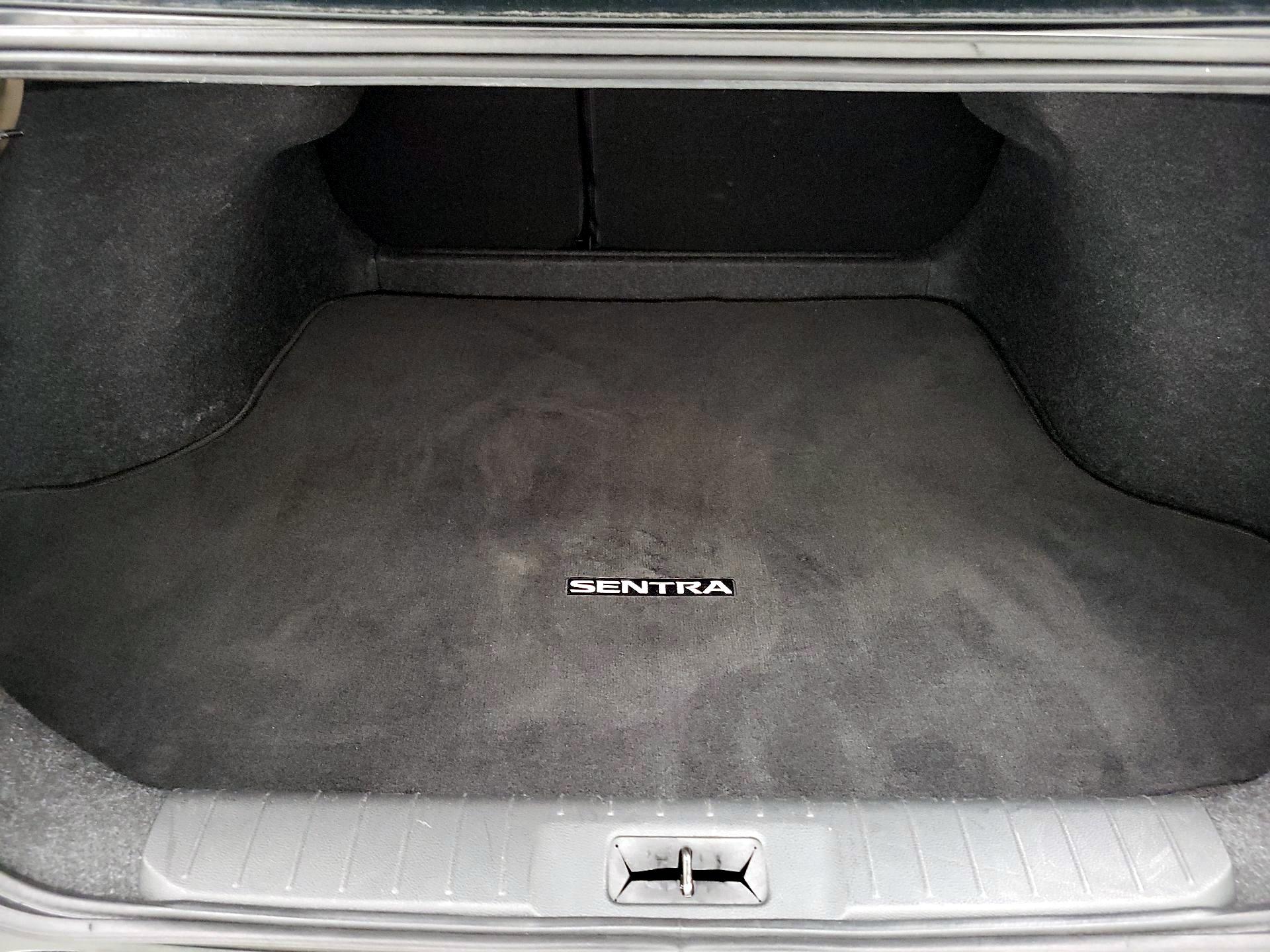 Thumbnail: 2021 Nissan Sentra - 20