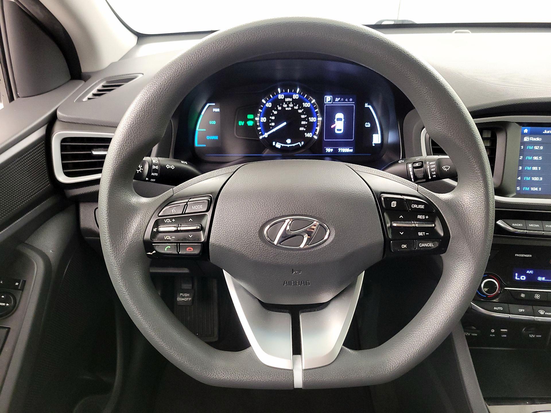 Thumbnail: 2019 Hyundai Ioniq - 10