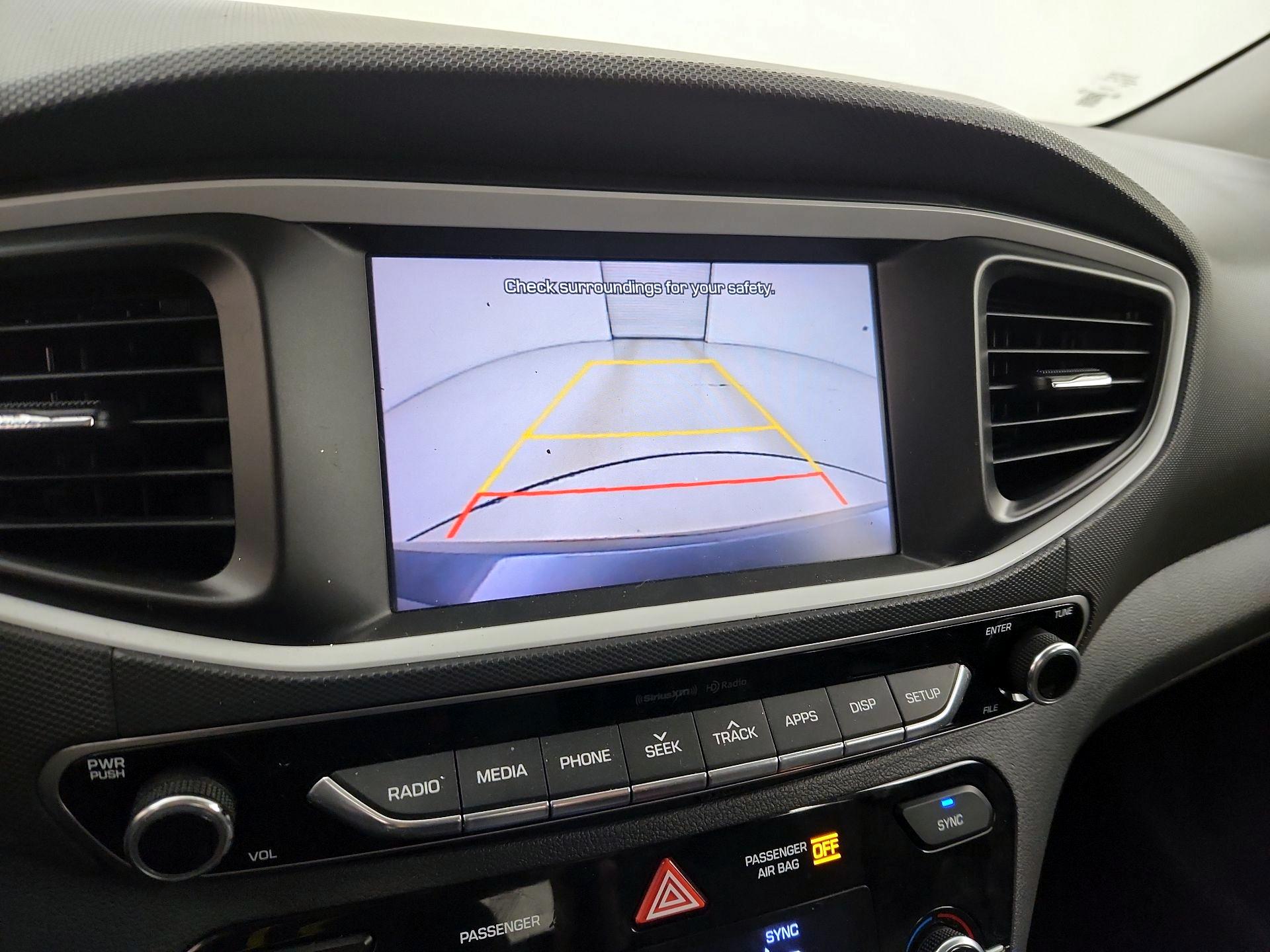 Thumbnail: 2018 Hyundai Ioniq - 15