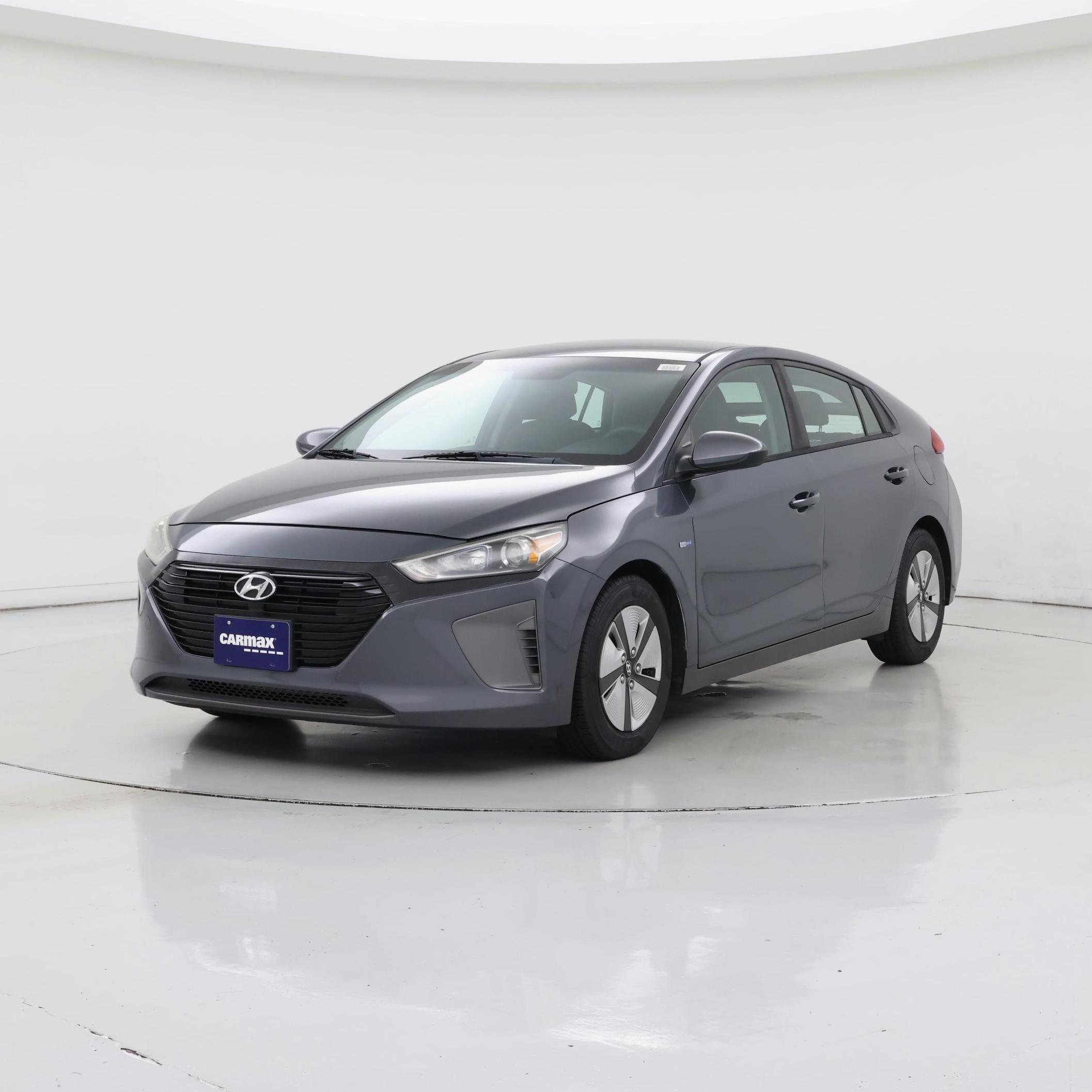 Thumbnail: 2018 Hyundai Ioniq - 4