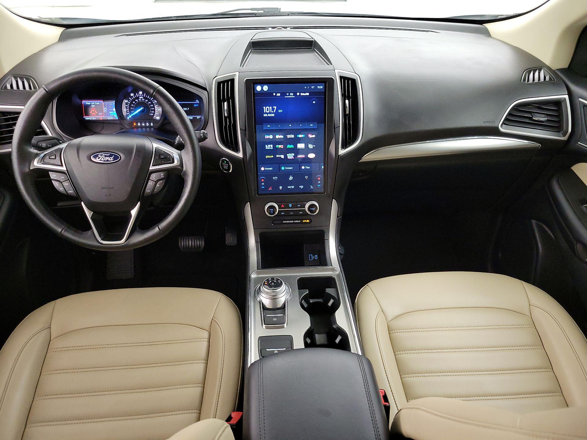 Thumbnail: 2022 Ford Edge - 9