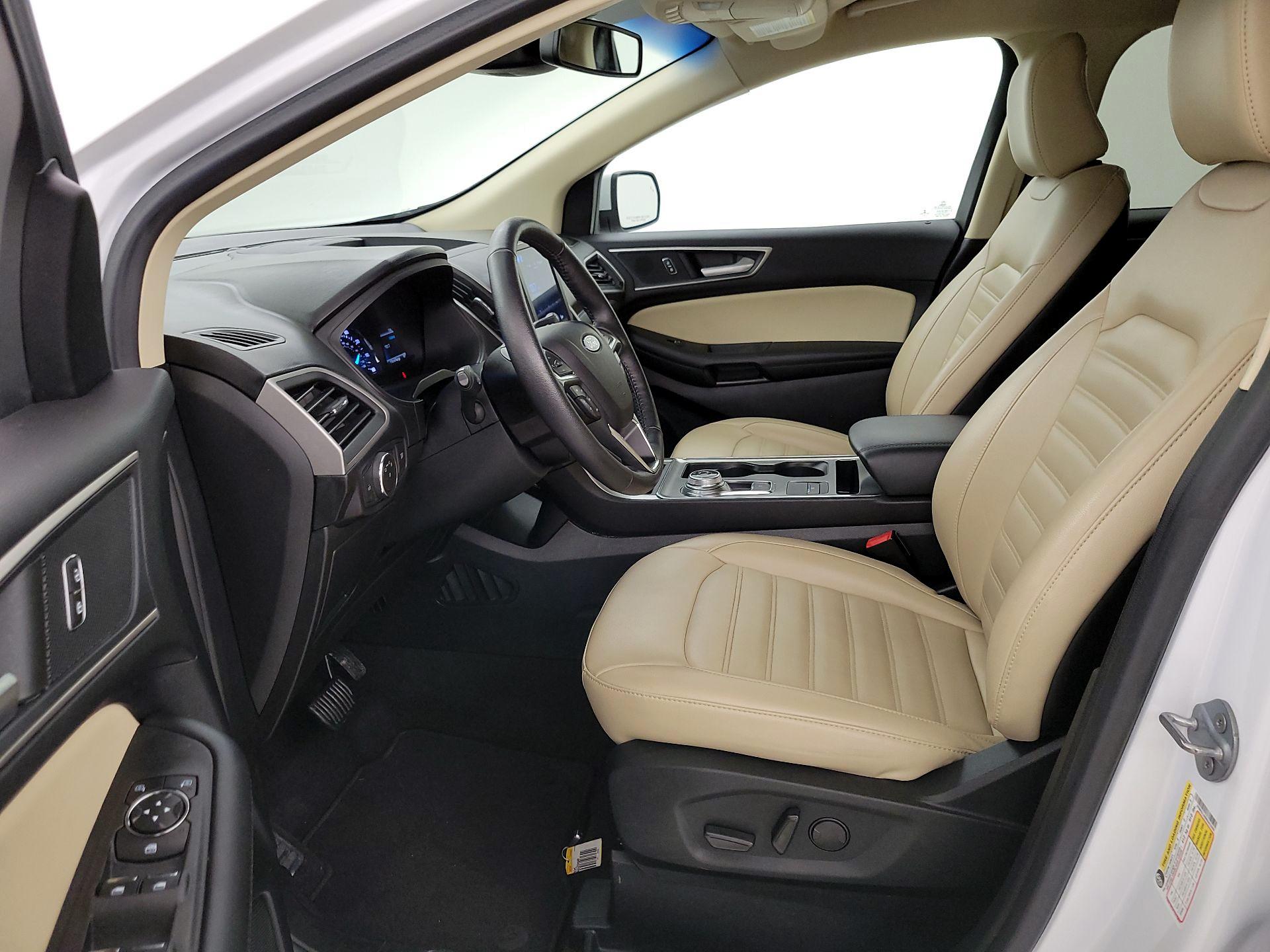 Thumbnail: 2022 Ford Edge - 11