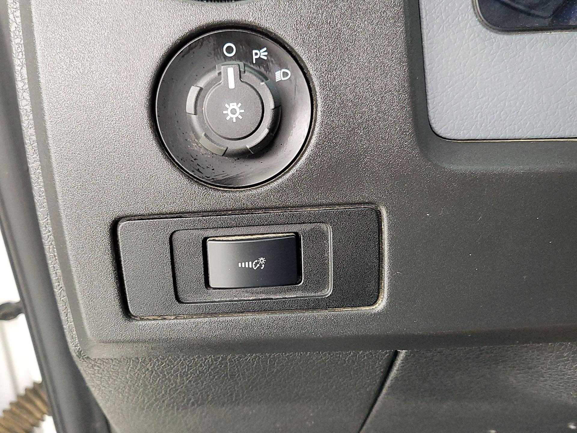 Thumbnail: 2014 Ford F-150 - 13