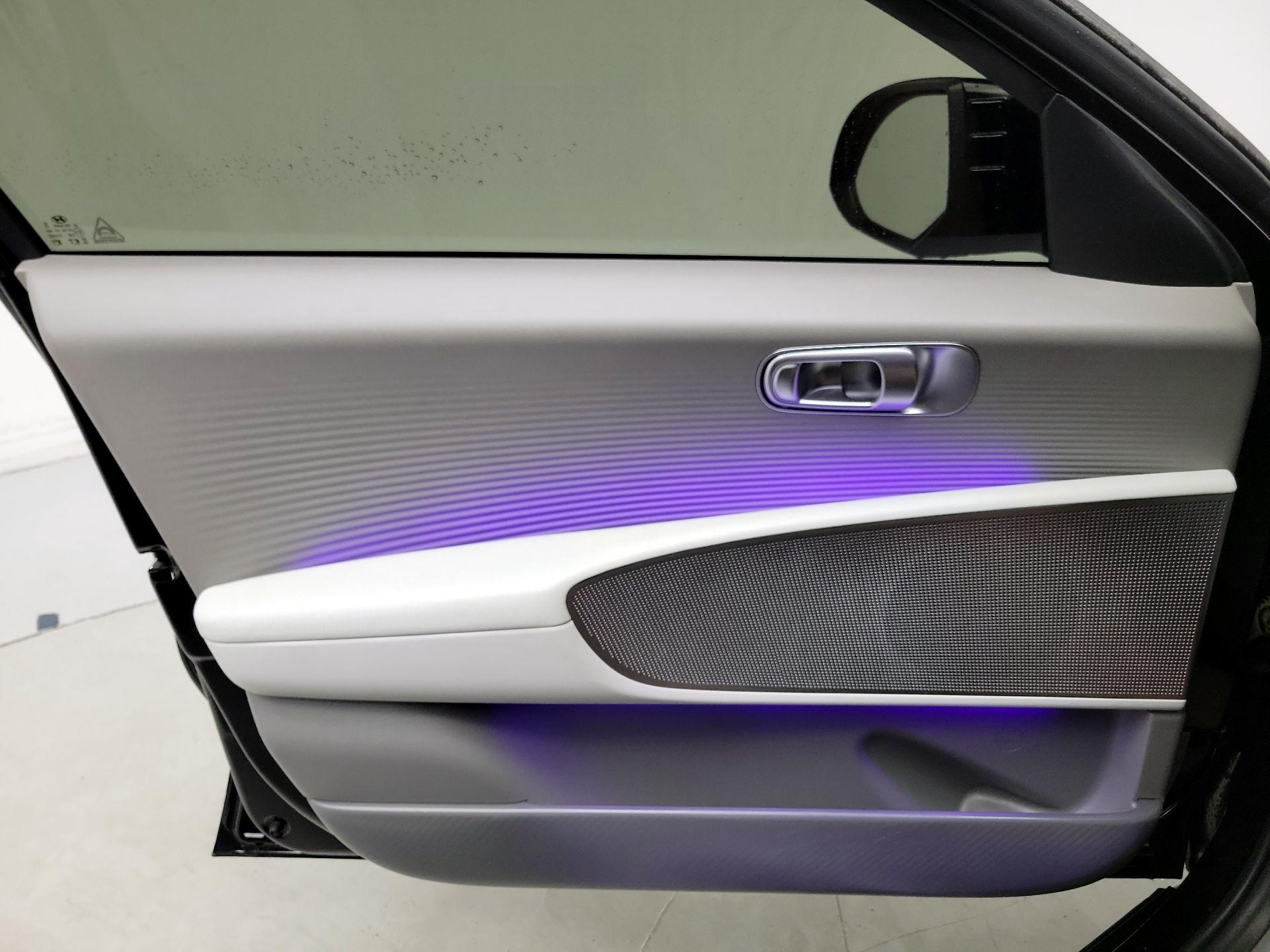 Thumbnail: 2023 Hyundai Ioniq 6 - 12