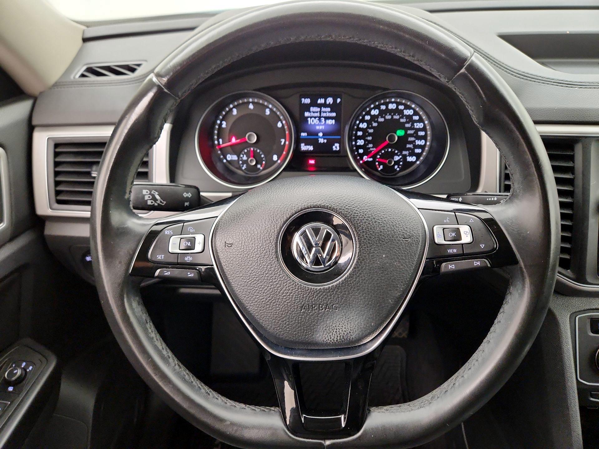 Thumbnail: 2019 Volkswagen Atlas - 10