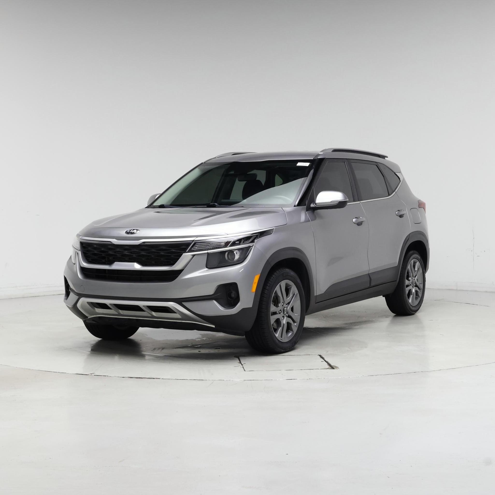 Thumbnail: 2021 Kia Seltos - 4