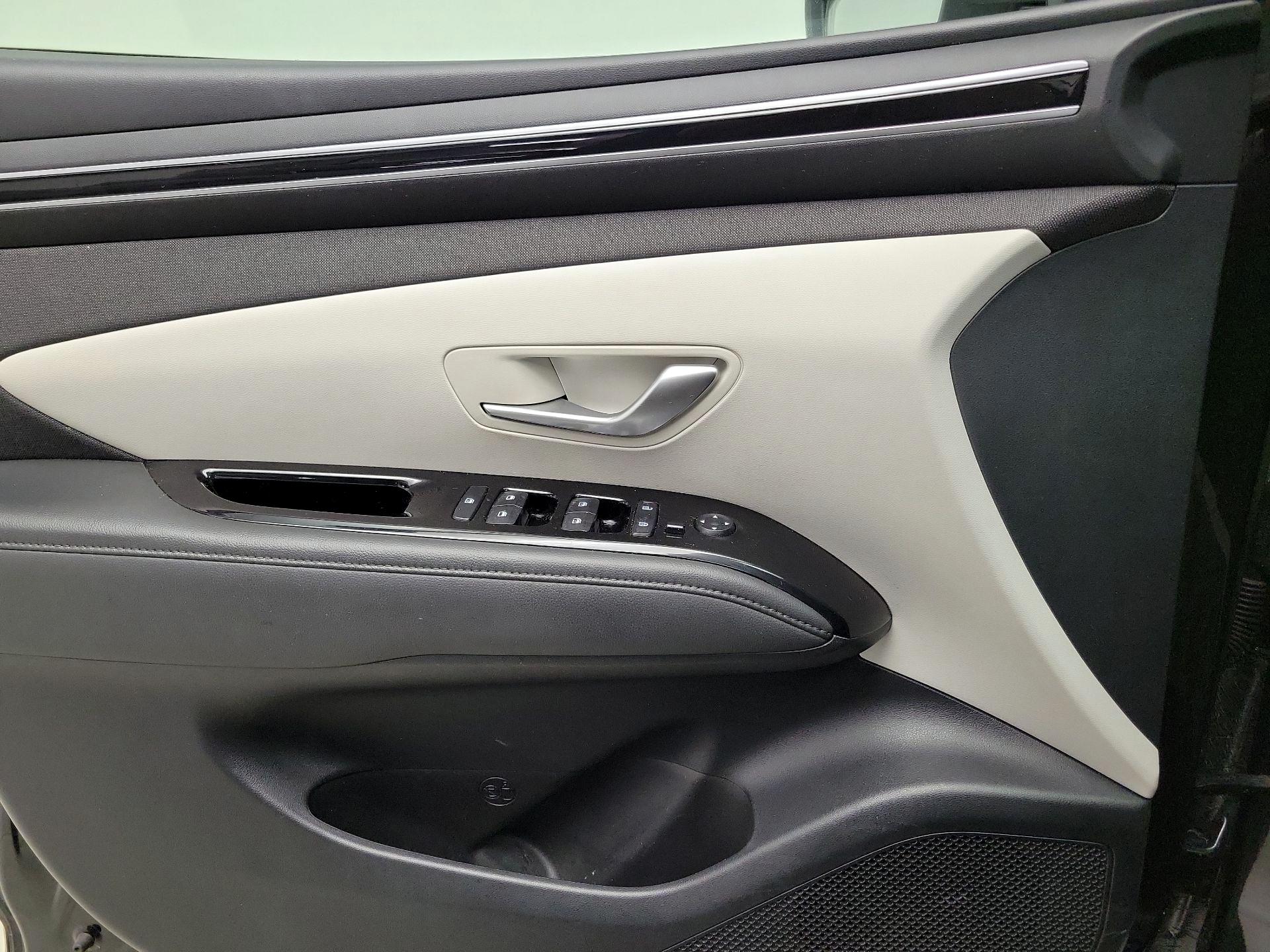 Thumbnail: 2022 Hyundai Tucson - 12