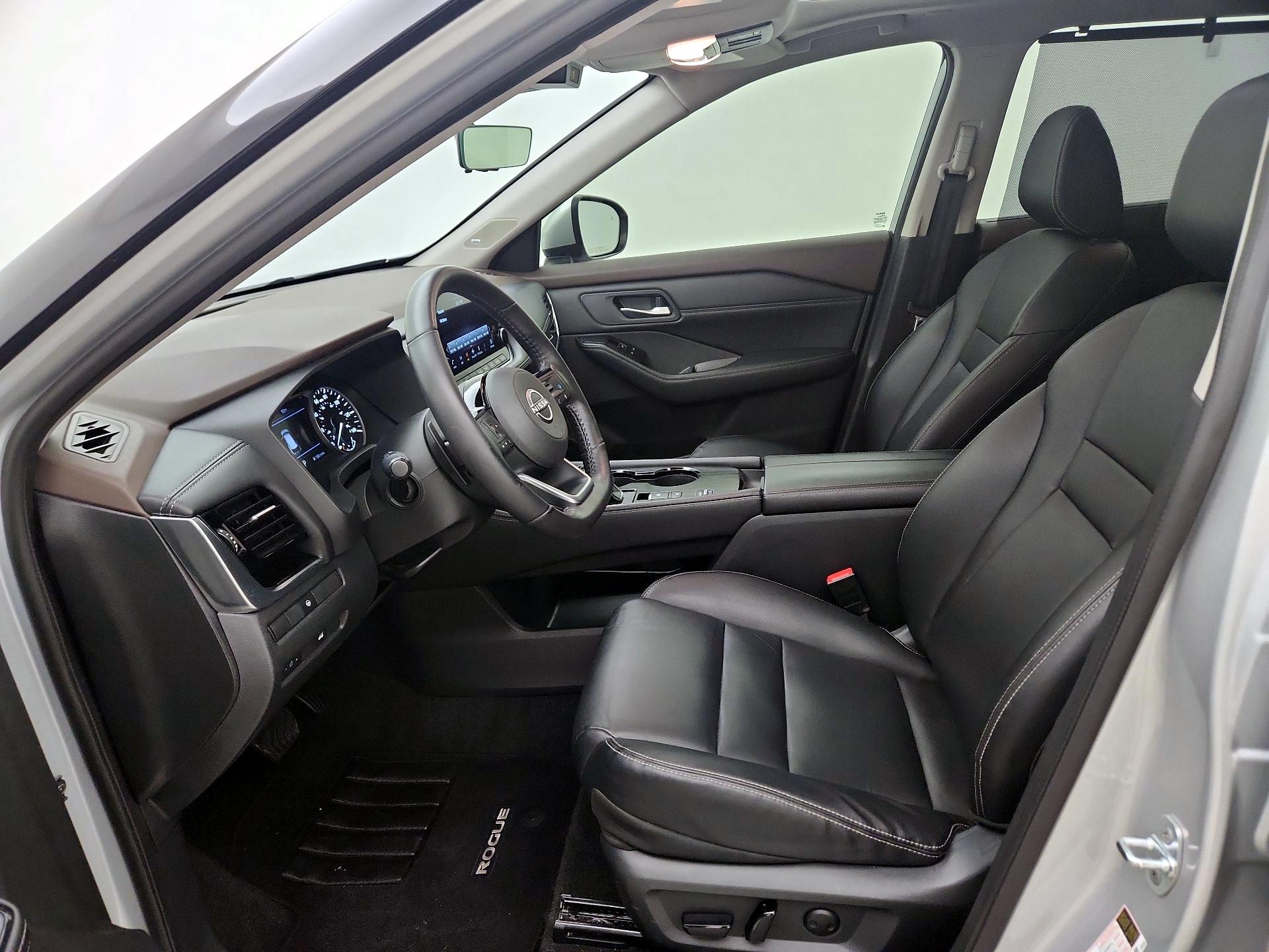 Thumbnail: 2023 Nissan Rogue - 11