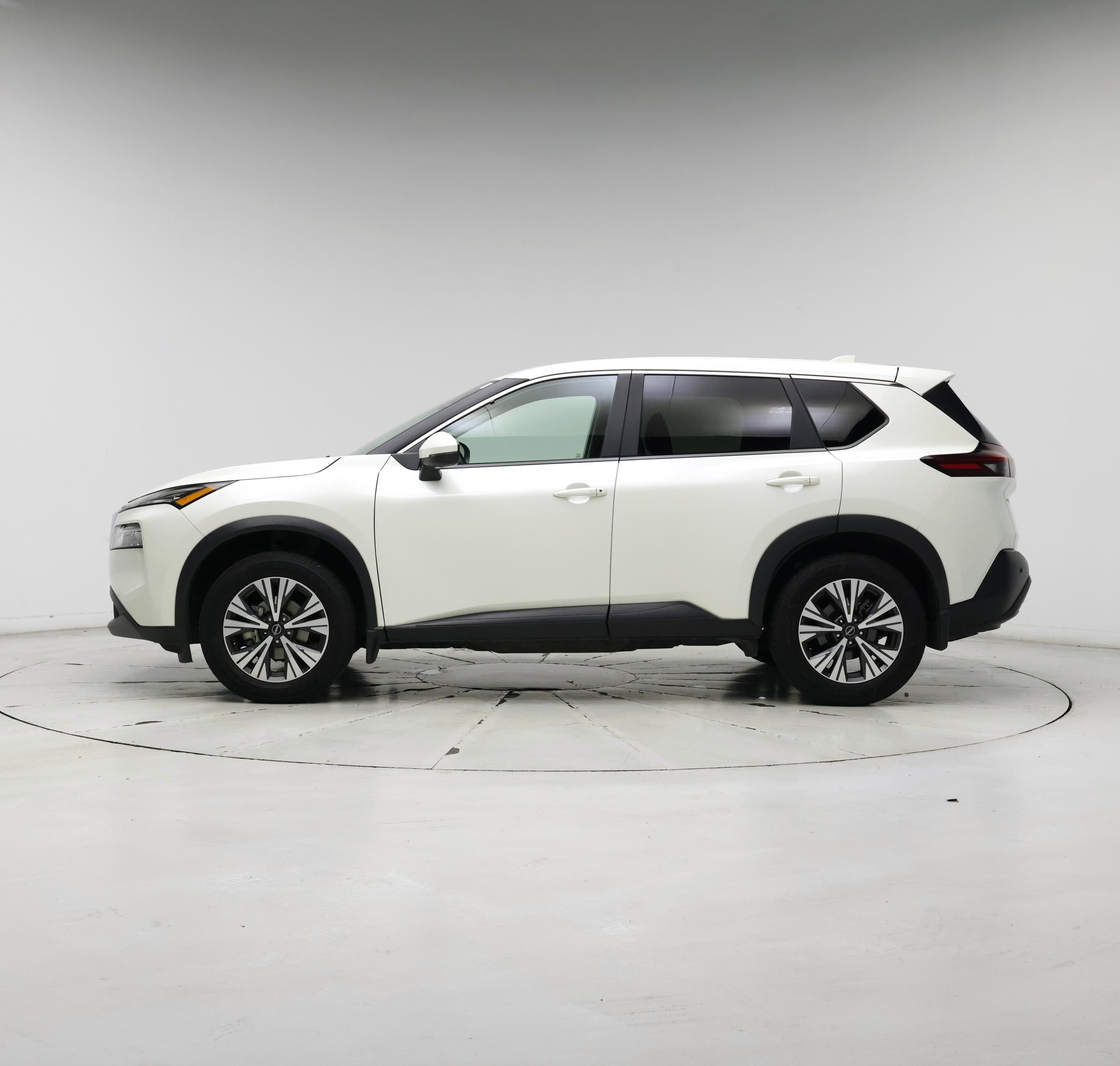 Thumbnail: 2023 Nissan Rogue - 3