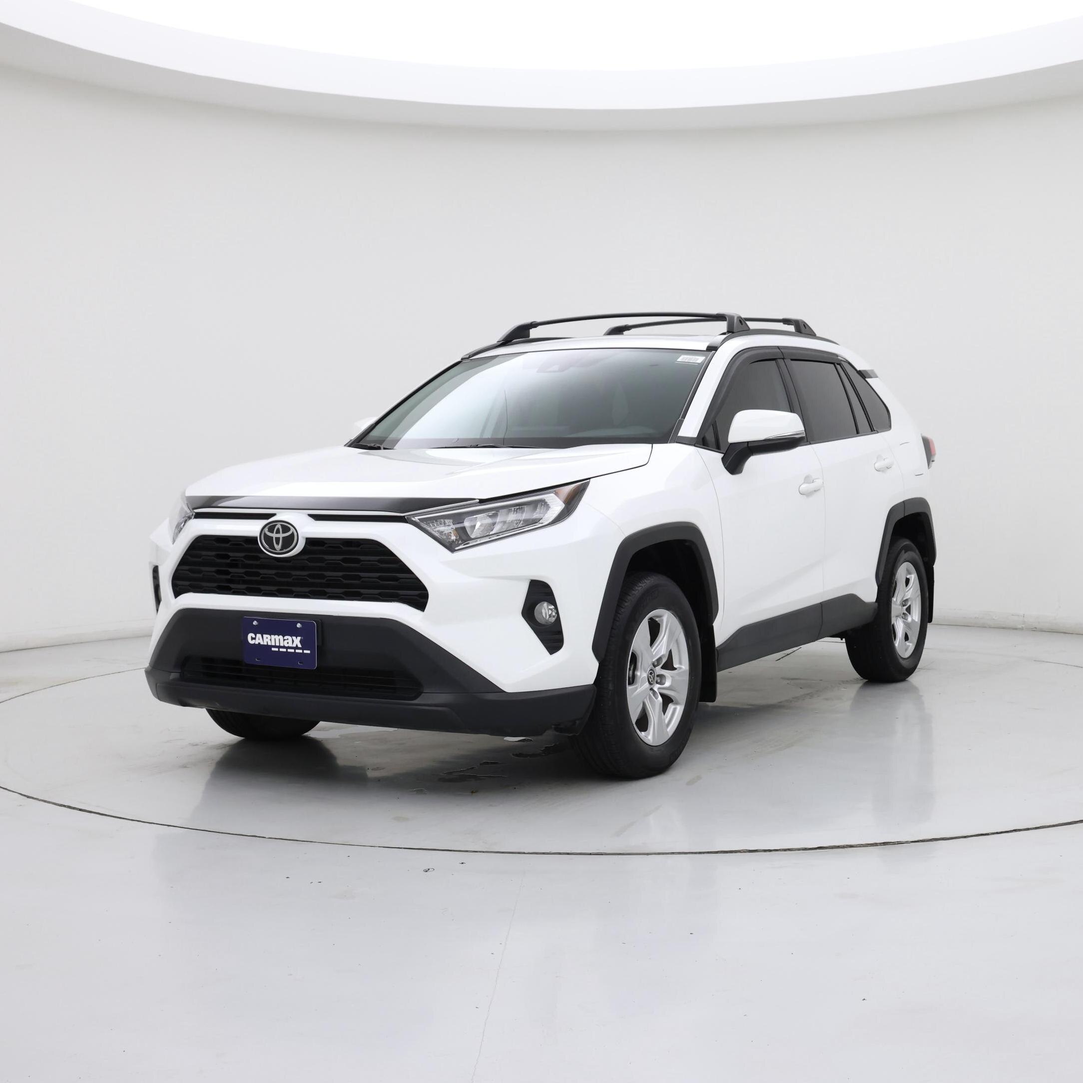 Thumbnail: 2021 Toyota RAV4 - 4