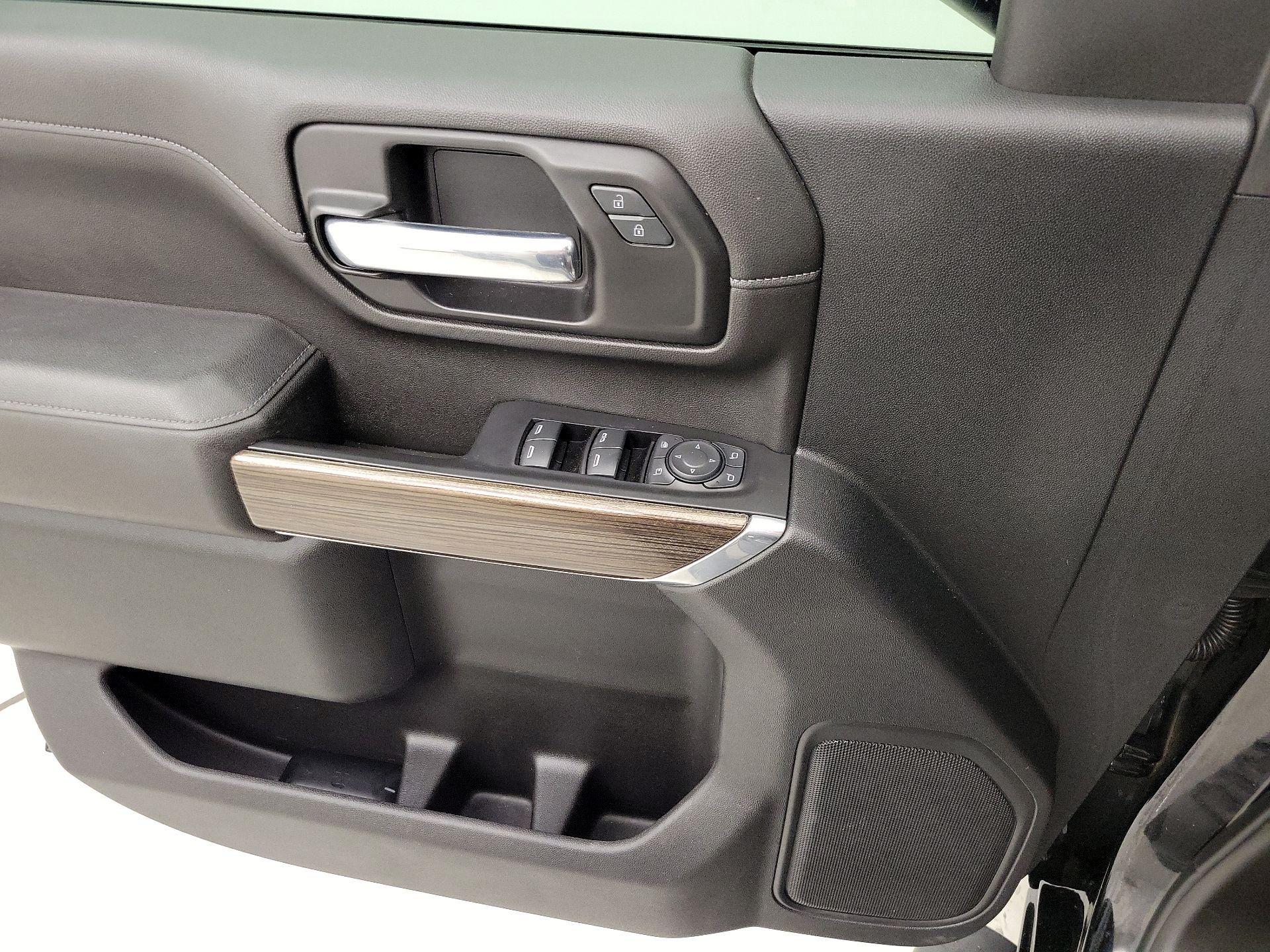 Thumbnail: 2020 Chevrolet Silverado 2500 - 12