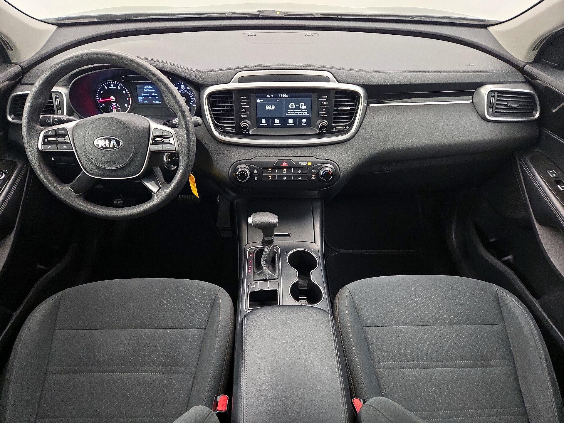 Thumbnail: 2020 Kia Sorento - 9