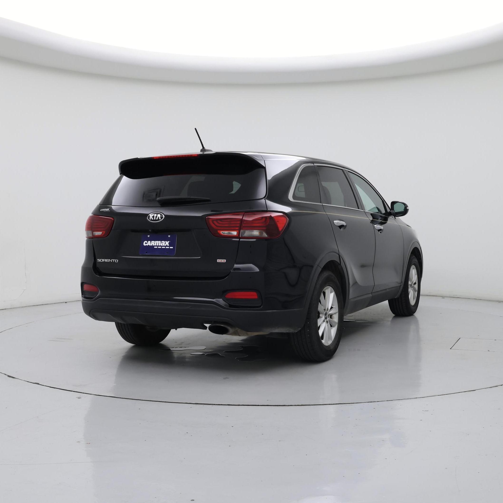 Thumbnail: 2020 Kia Sorento - 8