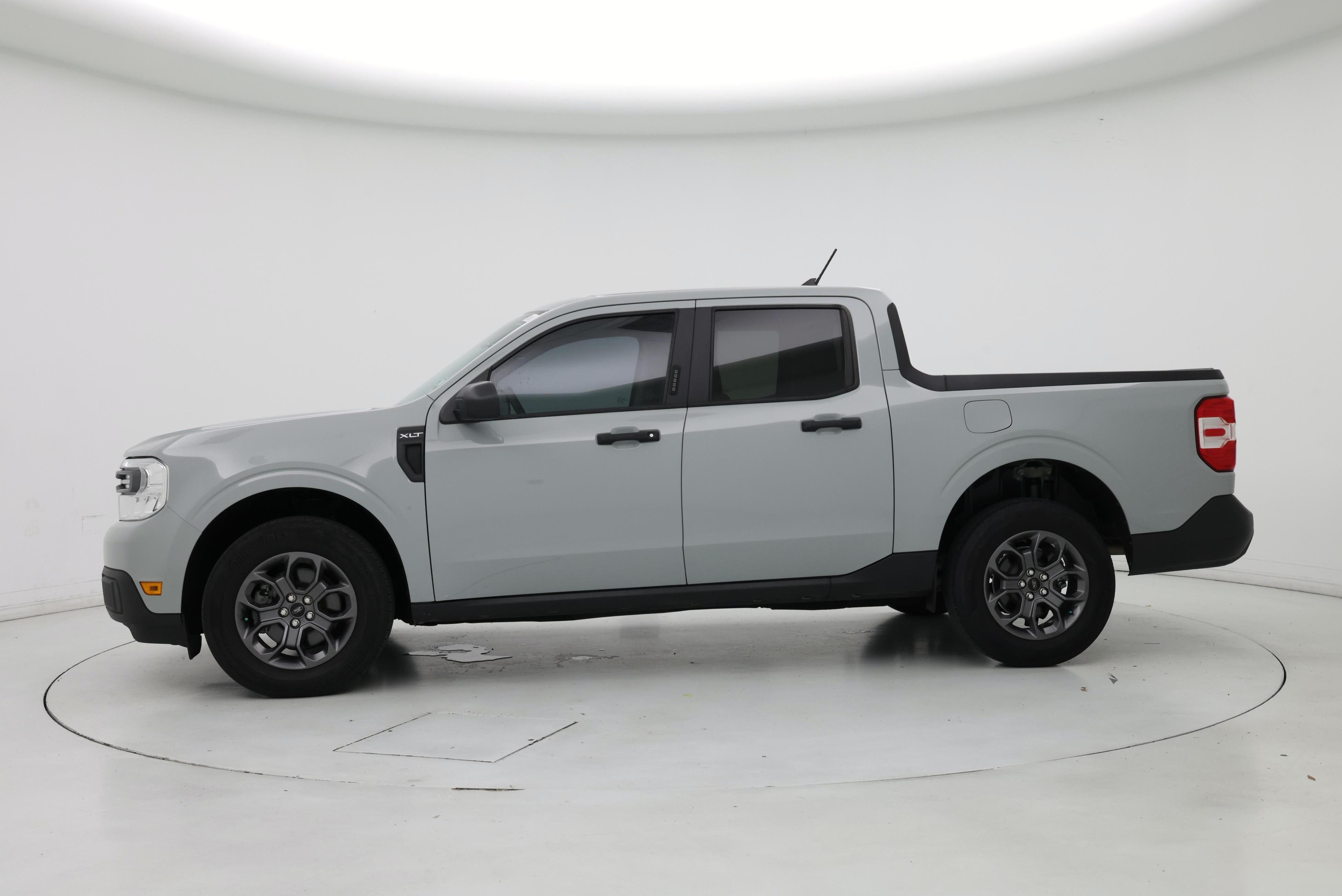 Thumbnail: 2022 Ford Maverick - 3