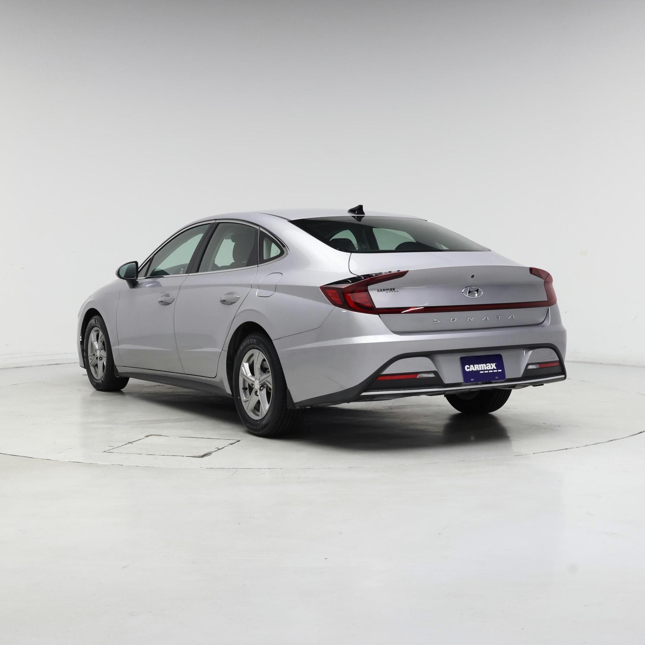 Thumbnail: 2023 Hyundai Sonata - 2