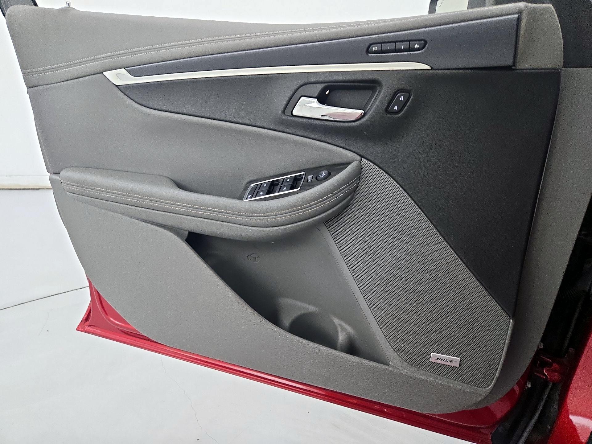 Thumbnail: 2014 Chevrolet Impala - 12