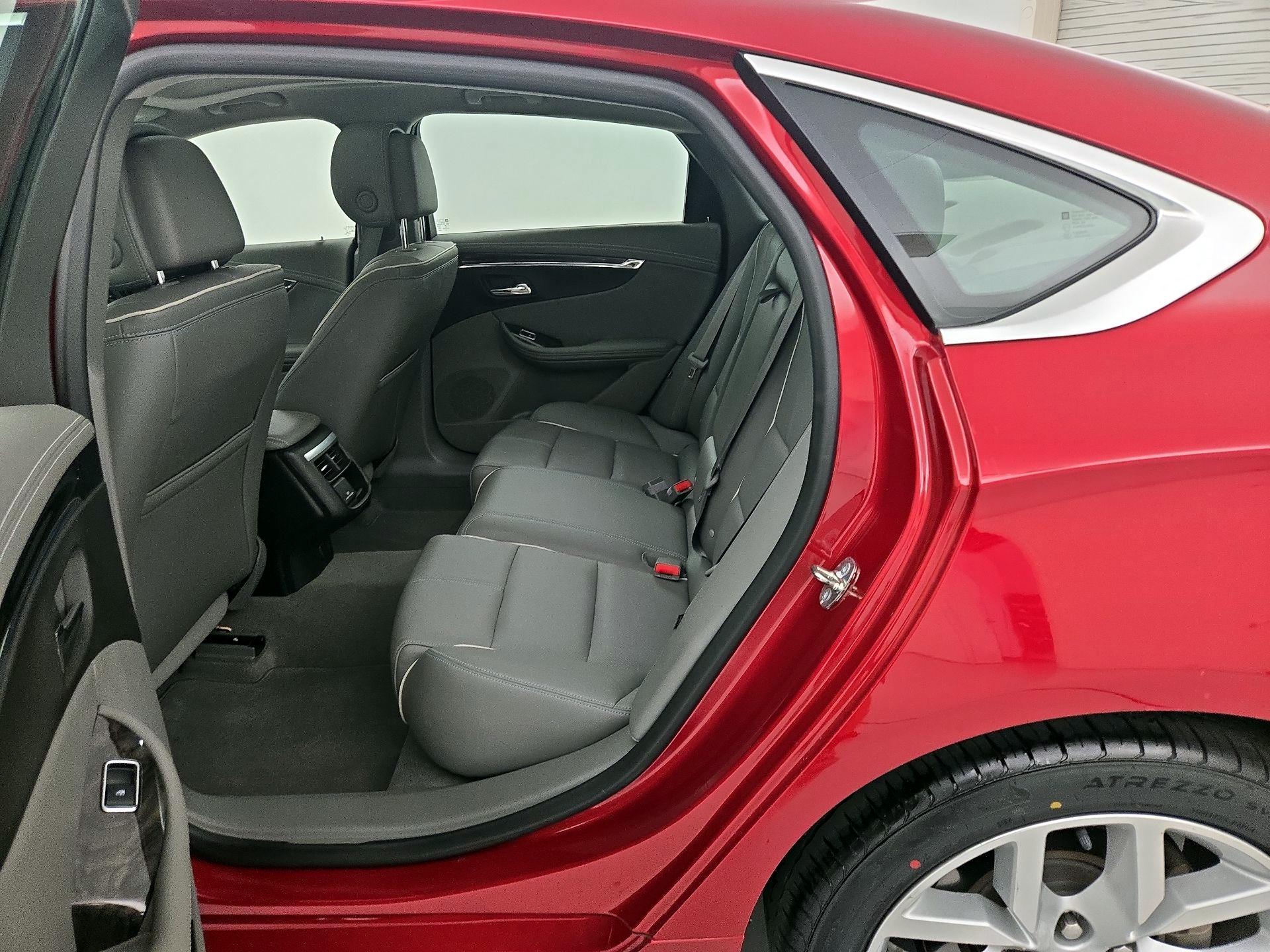 Thumbnail: 2014 Chevrolet Impala - 20