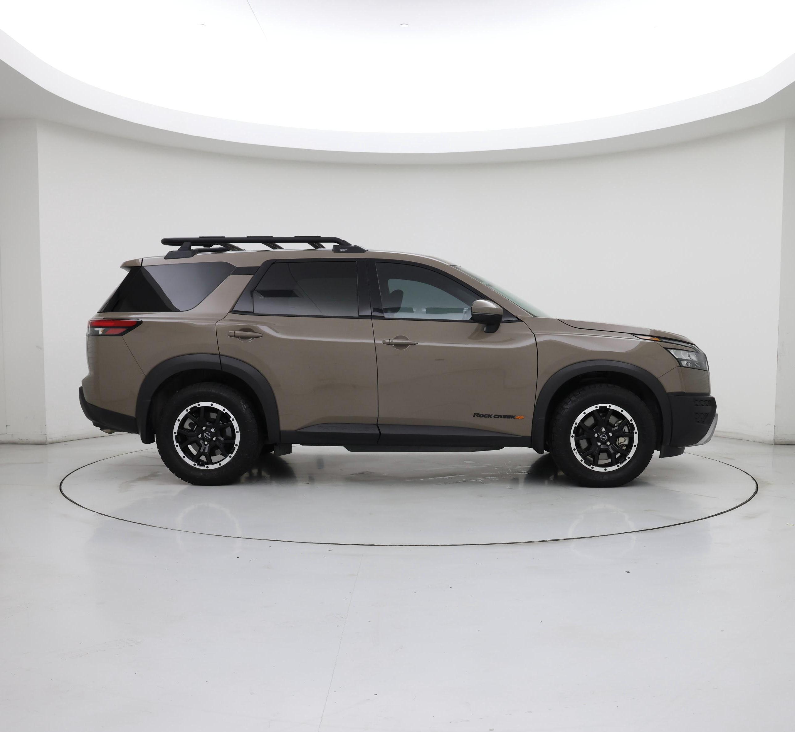Thumbnail: 2024 Nissan Pathfinder - 7