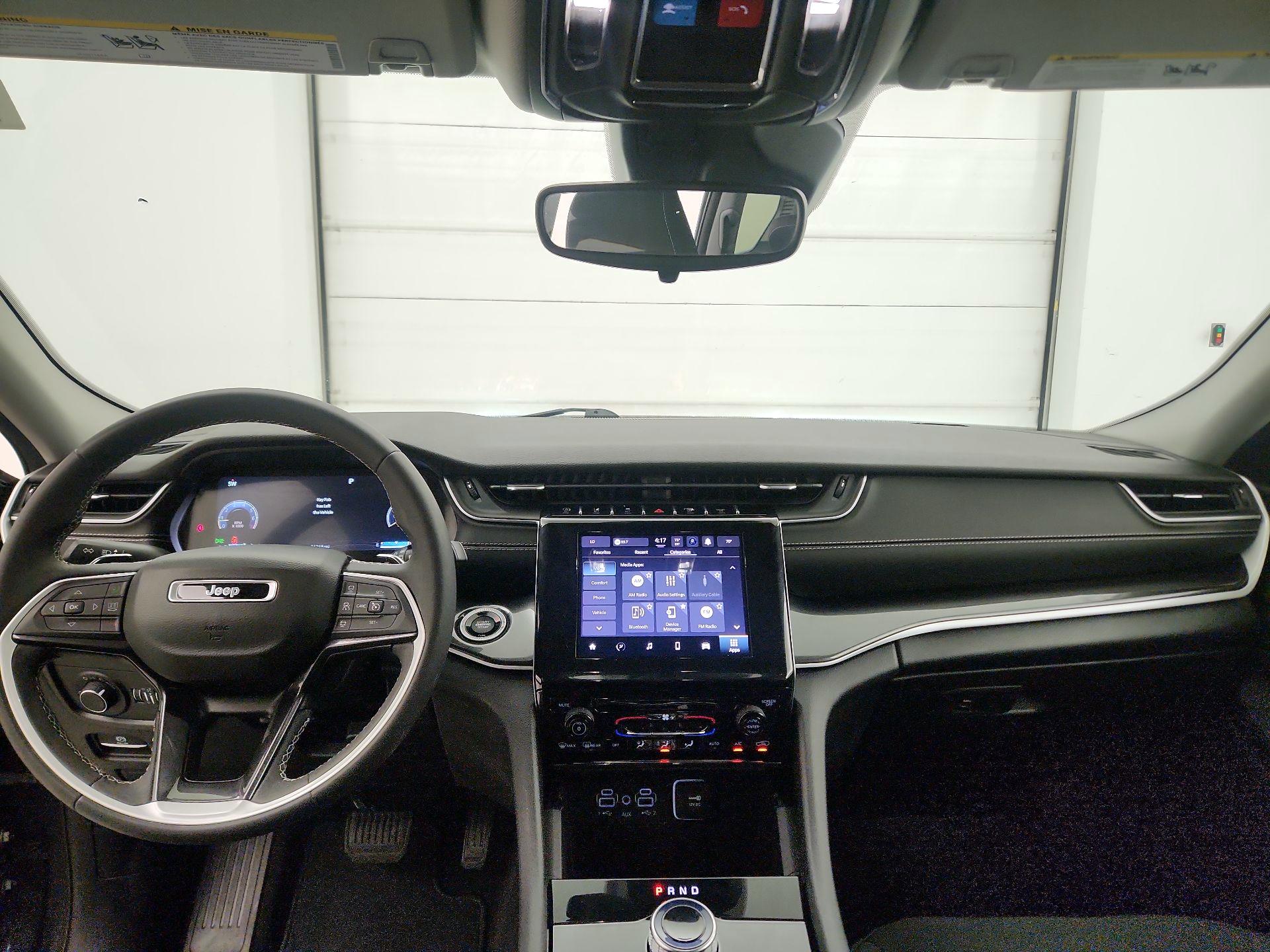 Thumbnail: 2023 Jeep Grand Cherokee L - 9