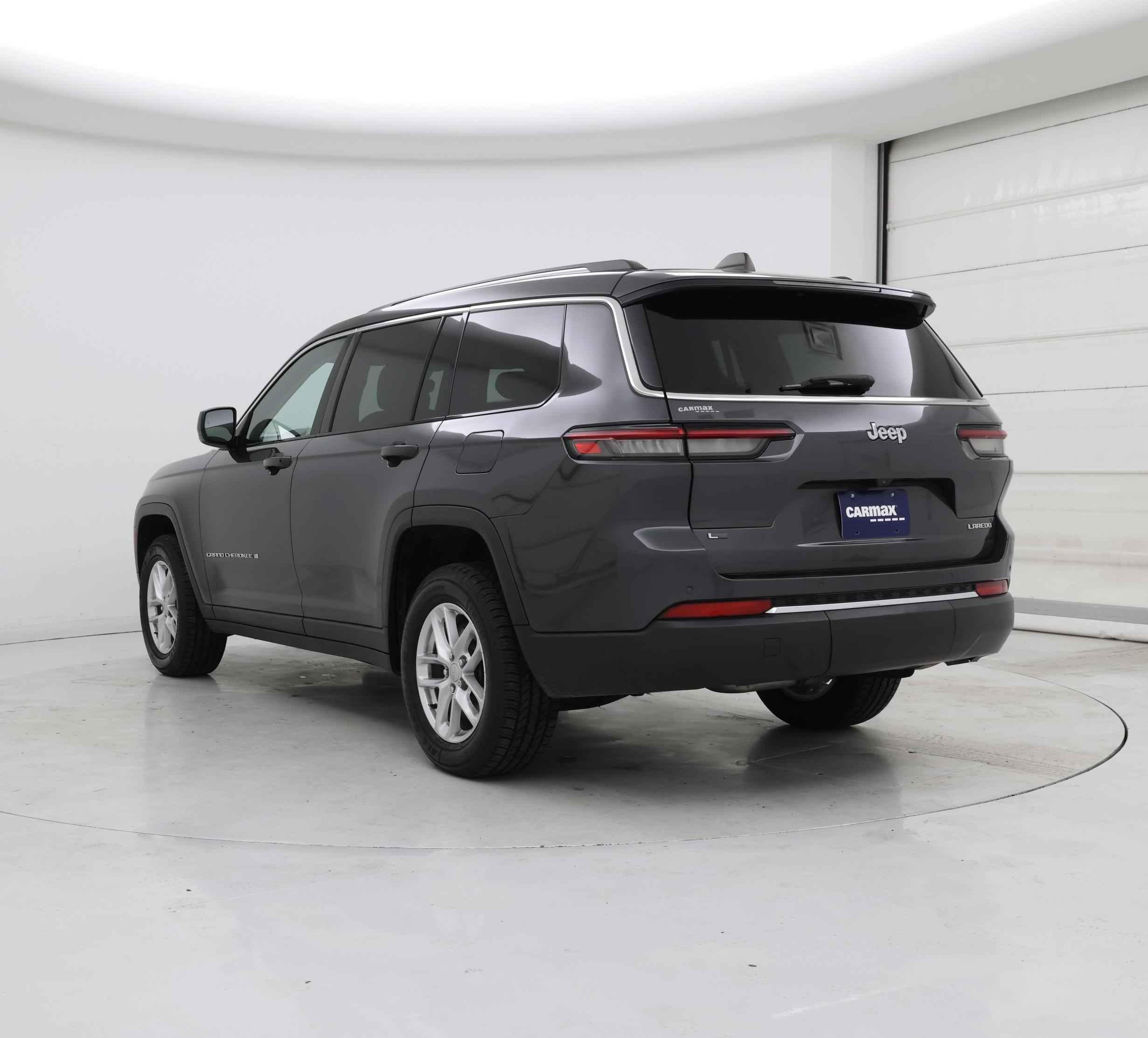 Thumbnail: 2023 Jeep Grand Cherokee L - 2