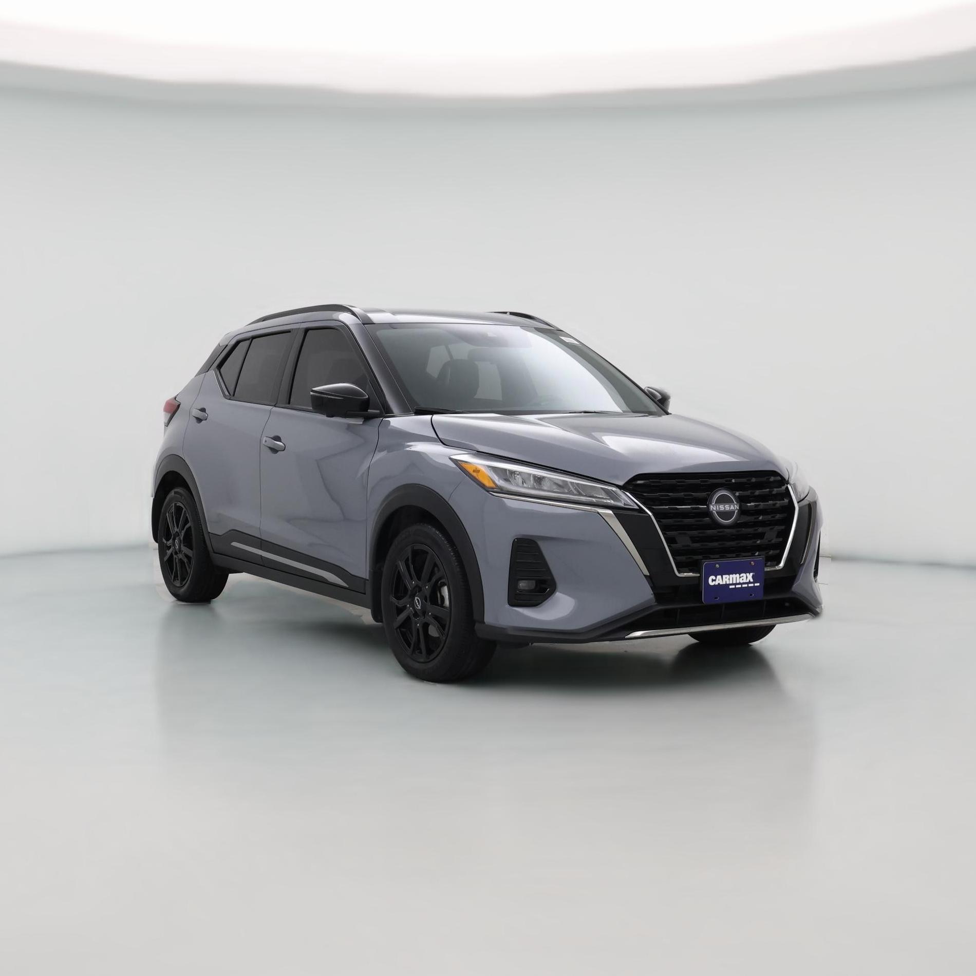 Thumbnail: 2023 Nissan Kicks - 1